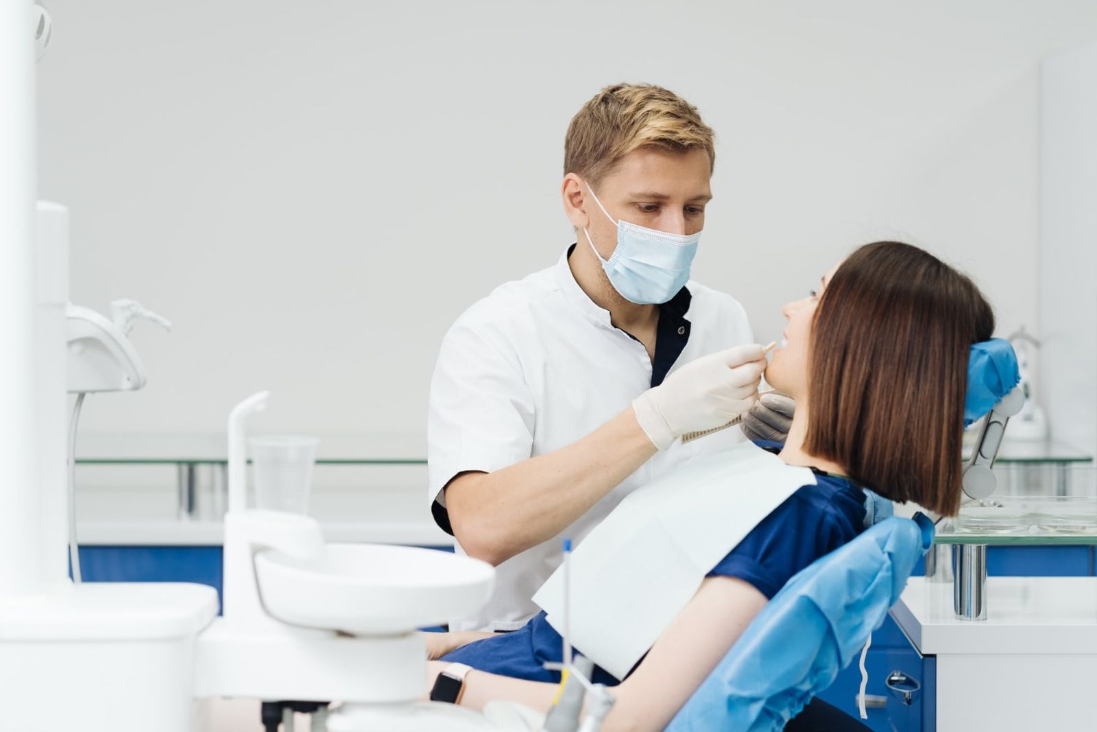 Augmentacja kości – Czym jest? Kiedy ją wykonać?