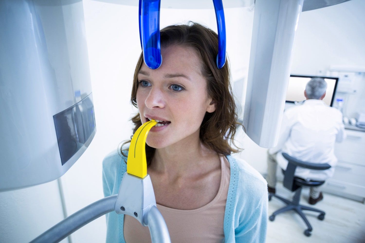 Tomografia komputerowa zębów – Czym jest tomografia CBCT? Kiedy warto ją wykonać?