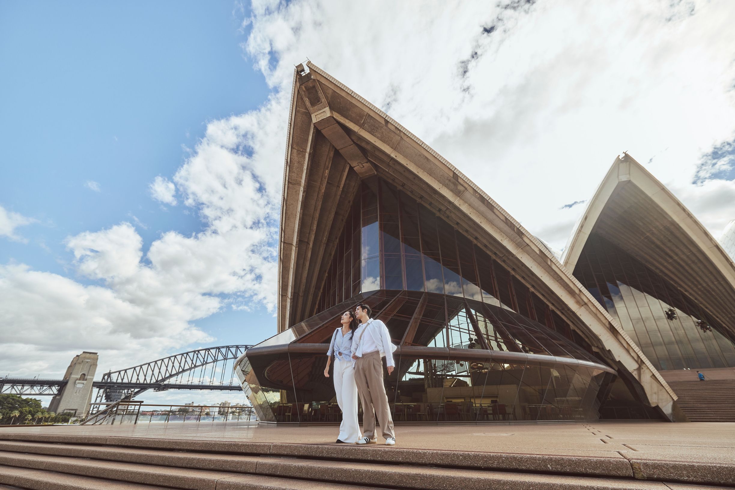 Couple at Sydney Opera House