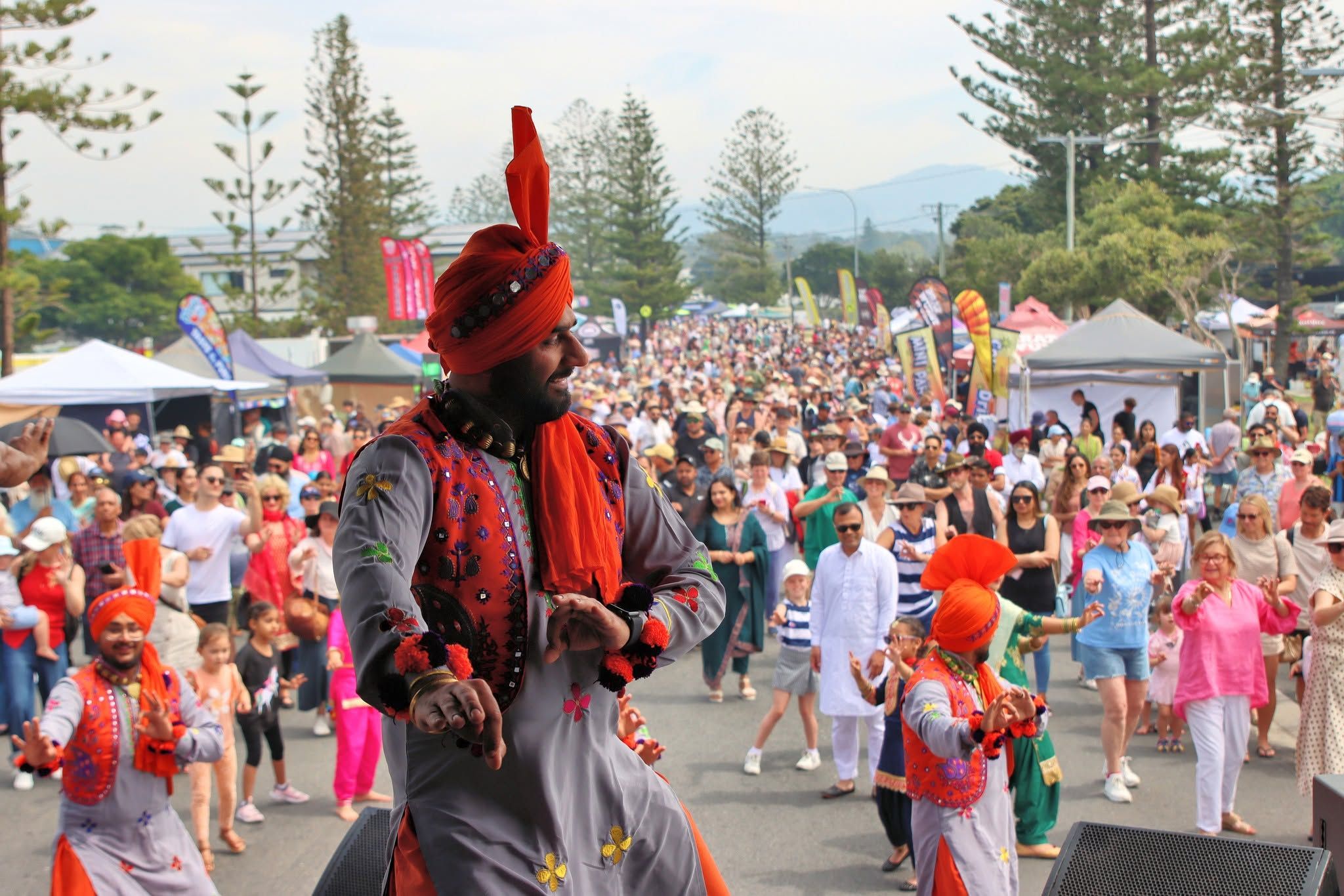 Crowds at Curryfest