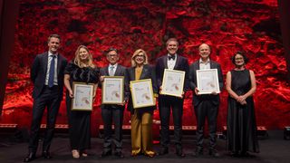 NSW Premier Chris Minns with BESydney global ambassadors