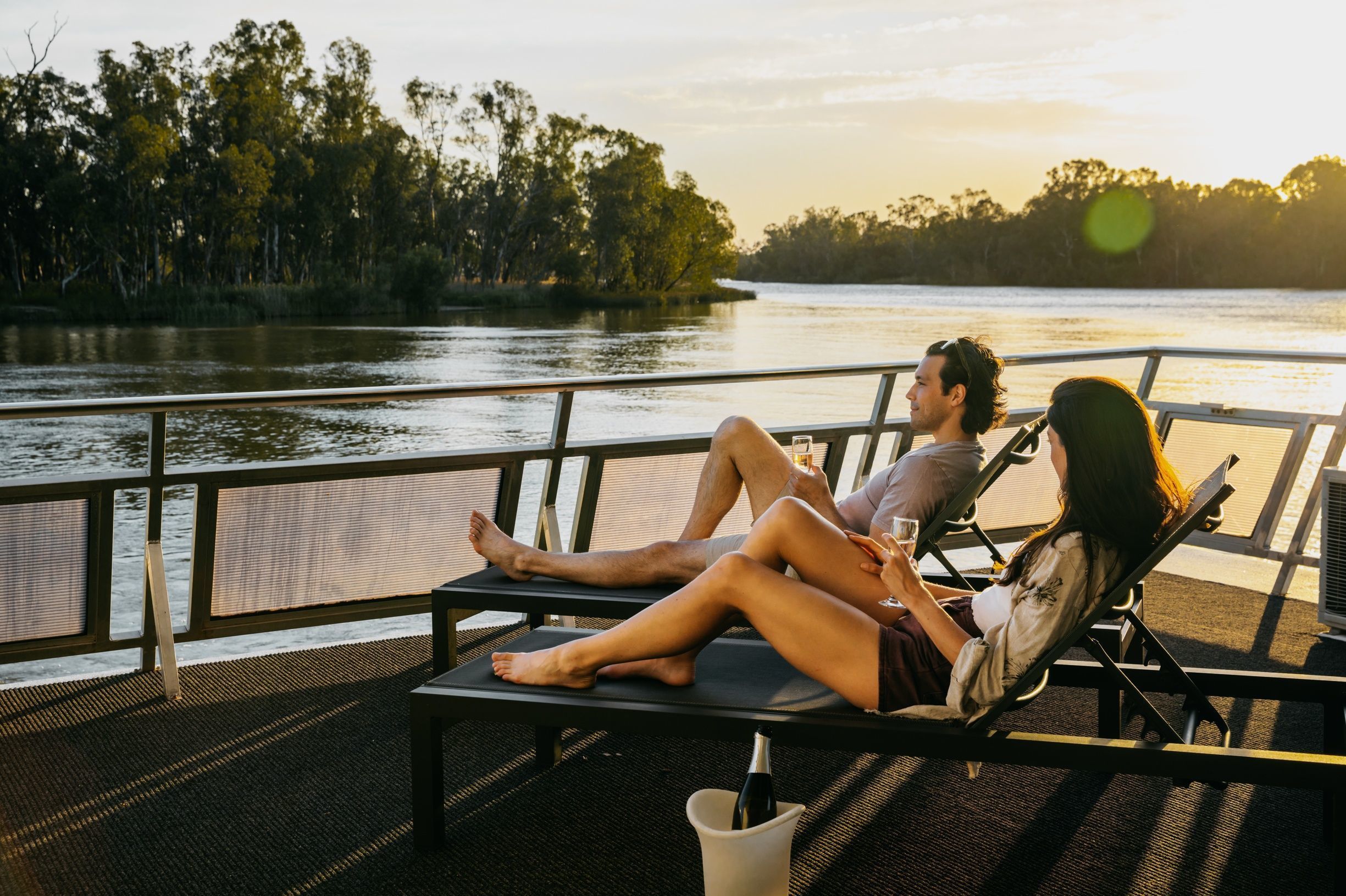 Cruising the Murray River