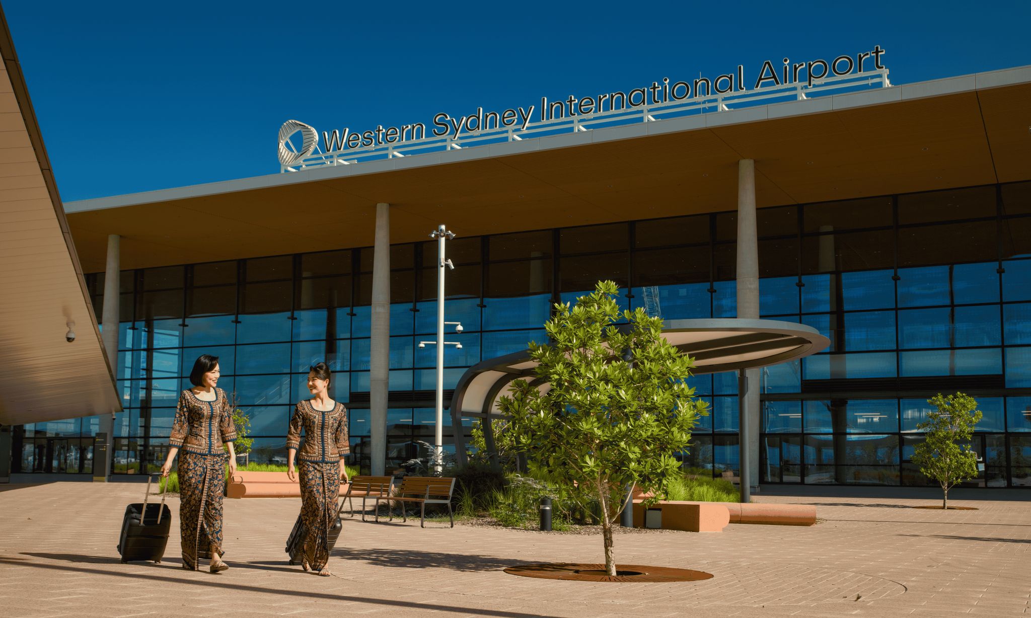 Singapore Airlines cabin crew at Western Sydney Airport