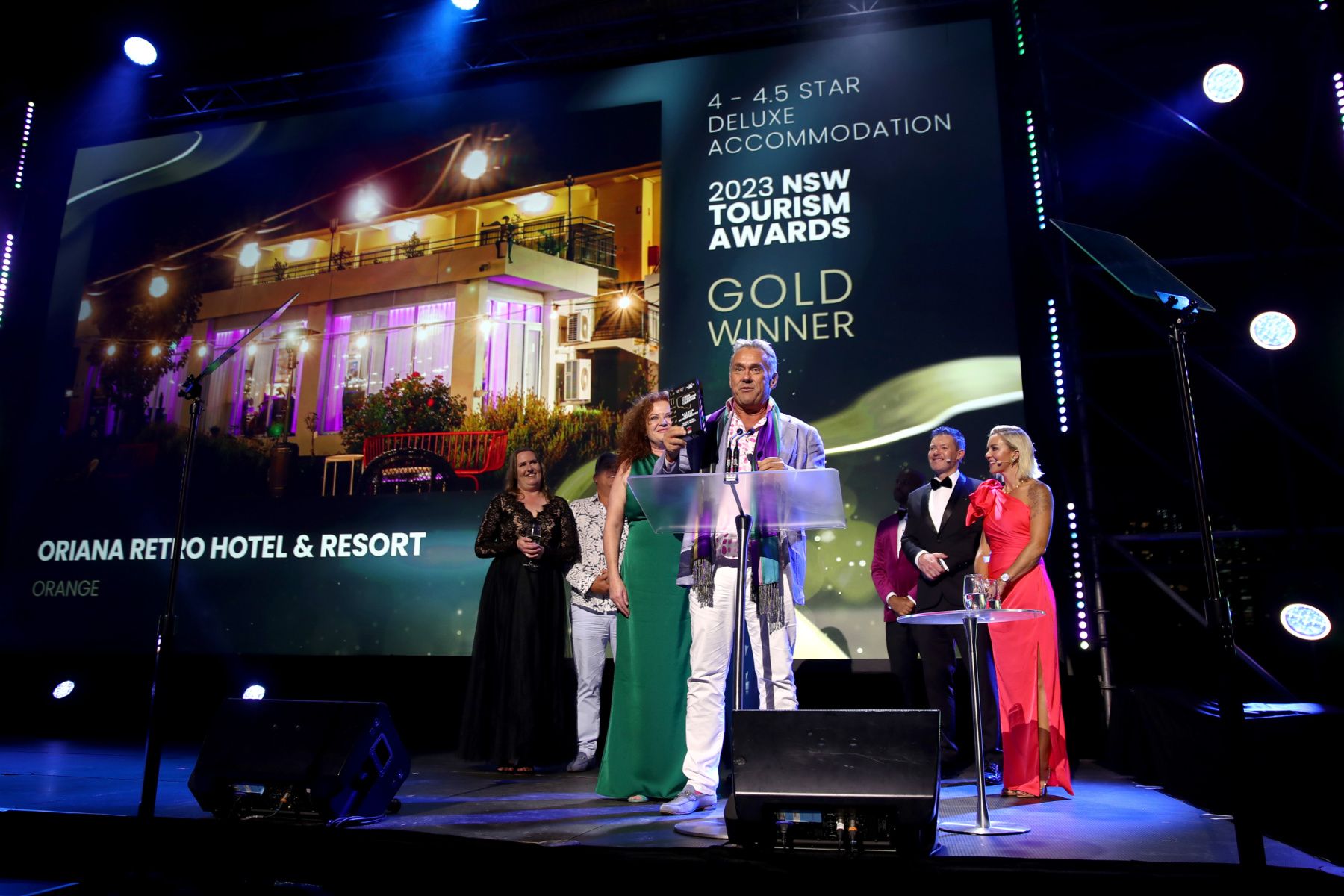 Oriana Retro Hotel & Resort