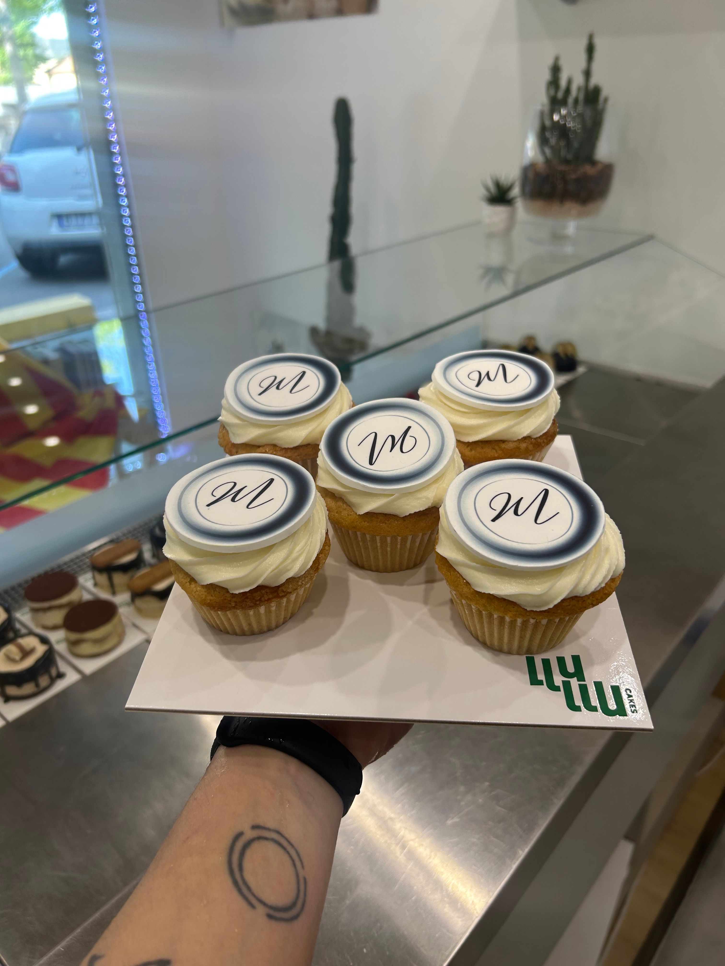 Cup cake personalizados para empresas