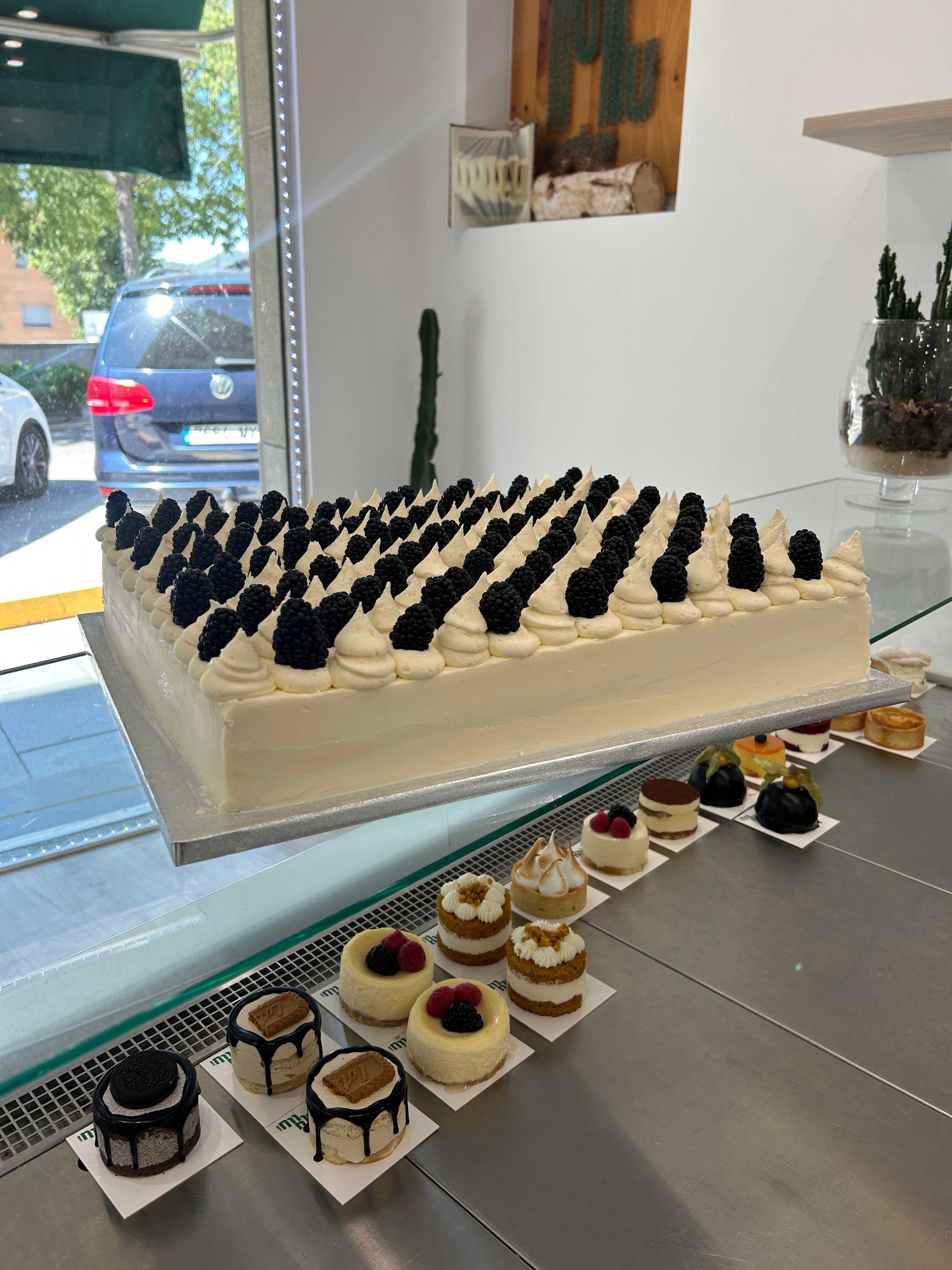 Pastel boda moras cuadrados