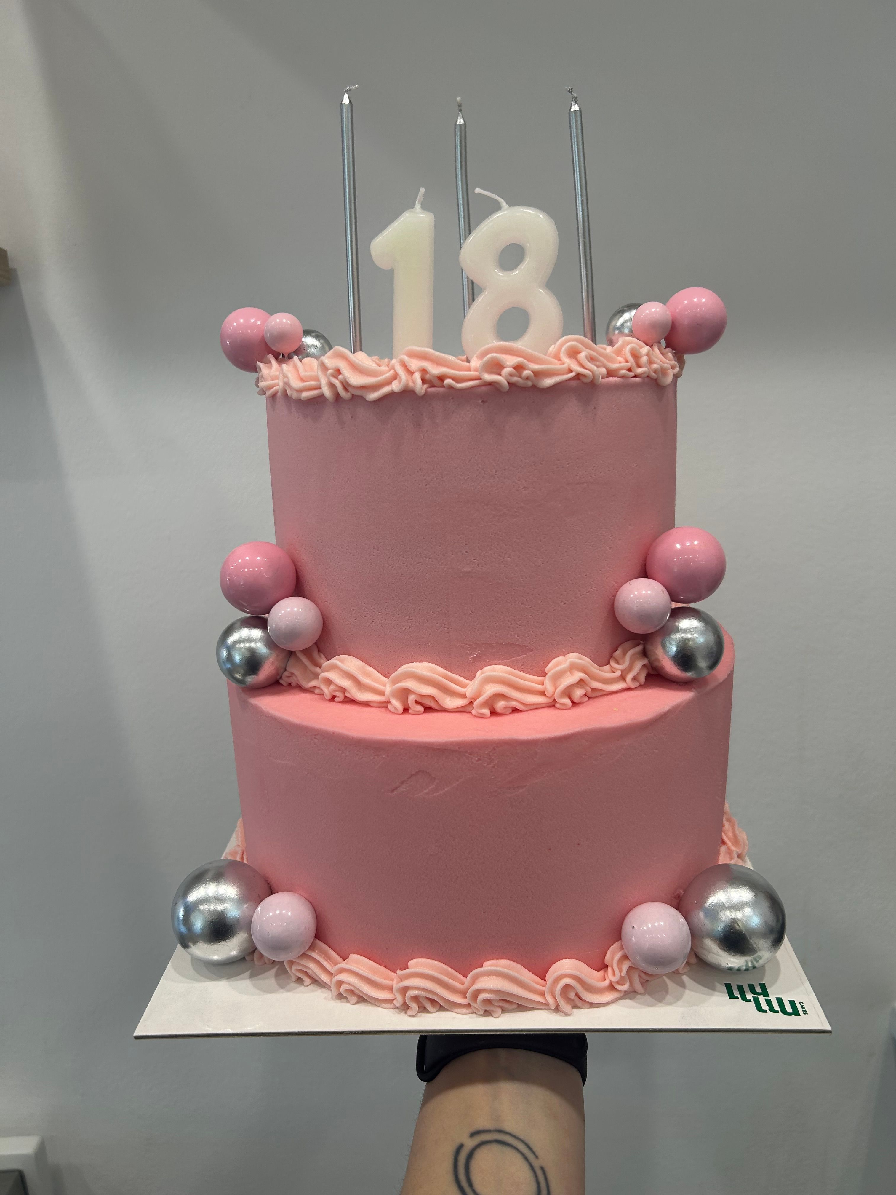 Pastel 18