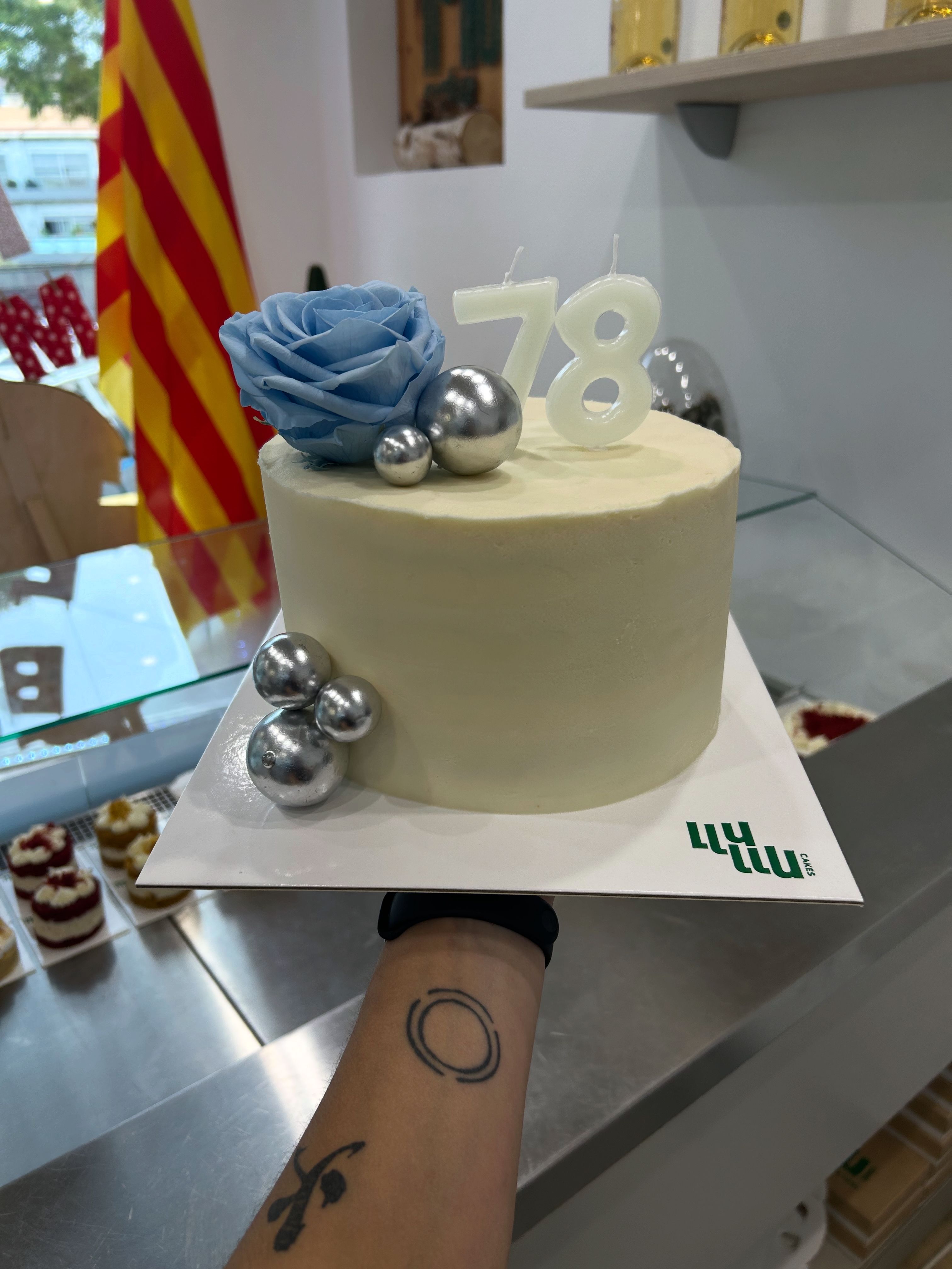 Pastel señora
