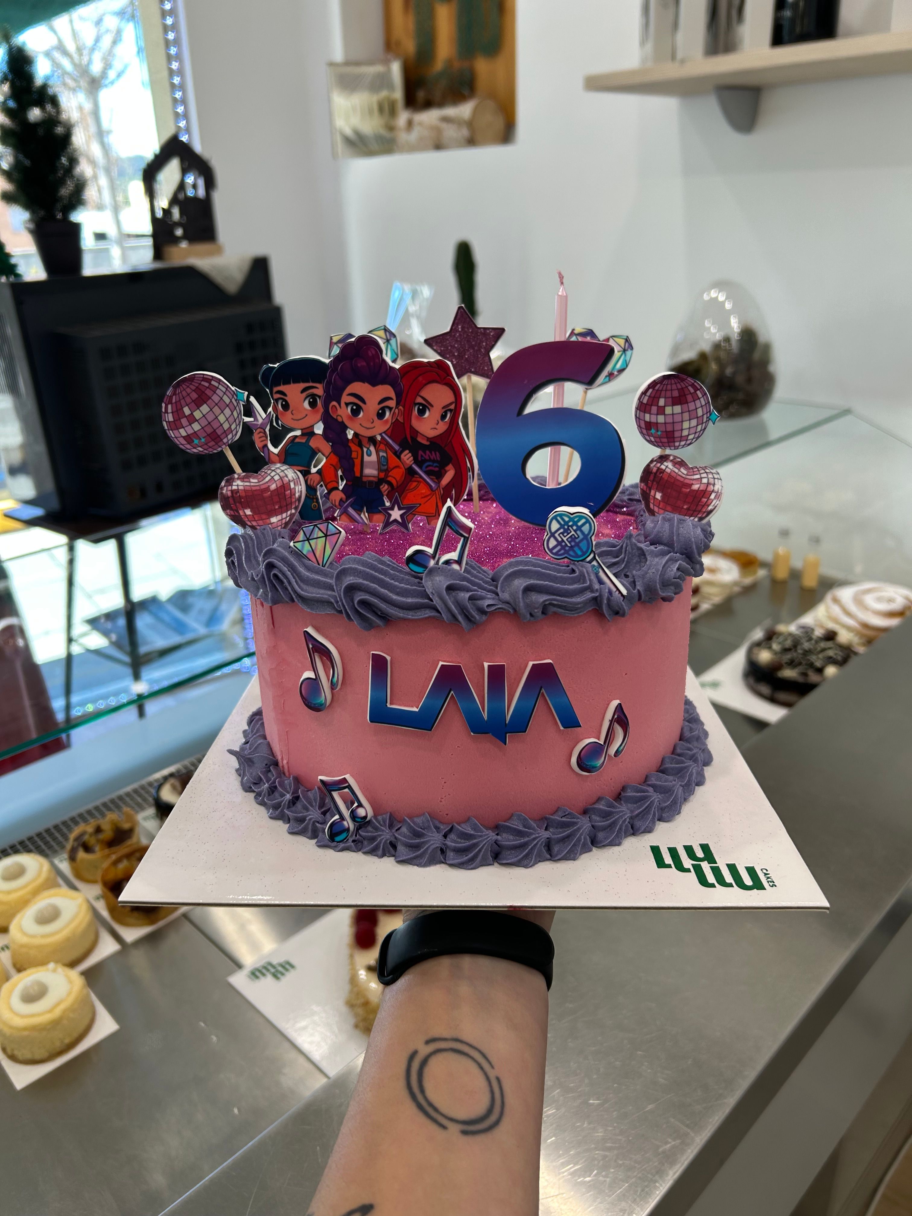 Pastel guerreras kpop rosa lila infantil pastel 6 años niña