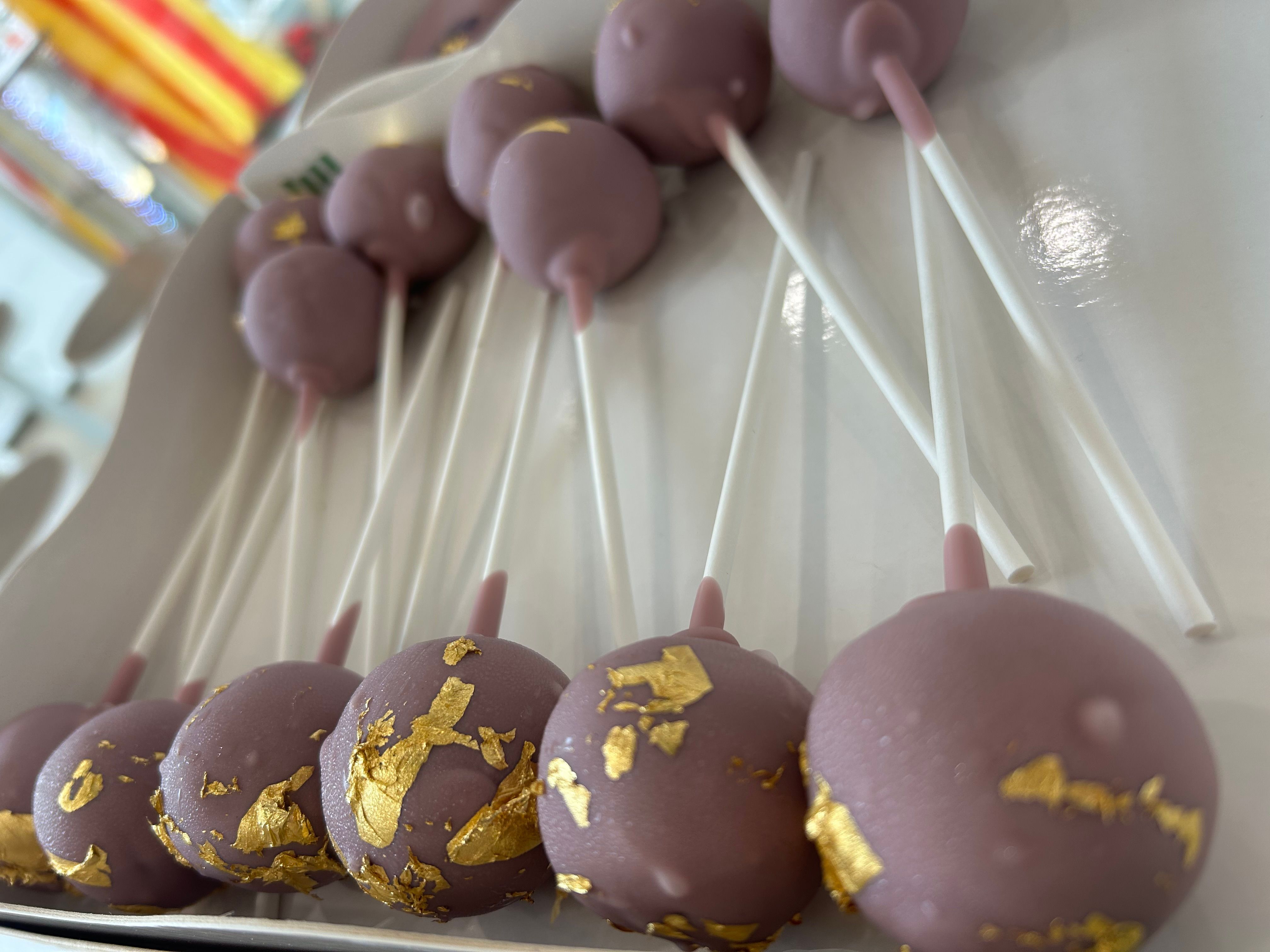 Cake pop lila