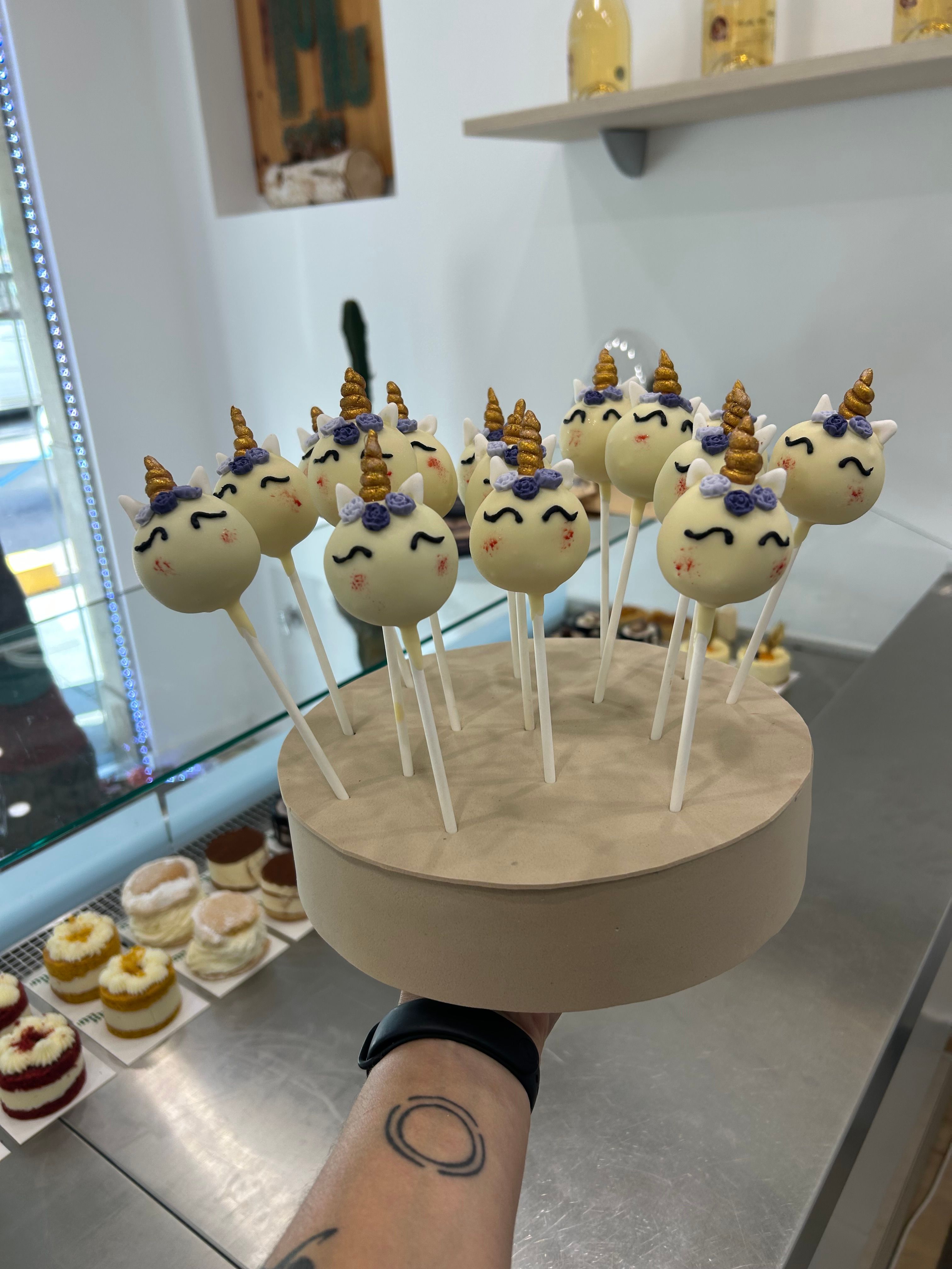 Cake pop unicornio