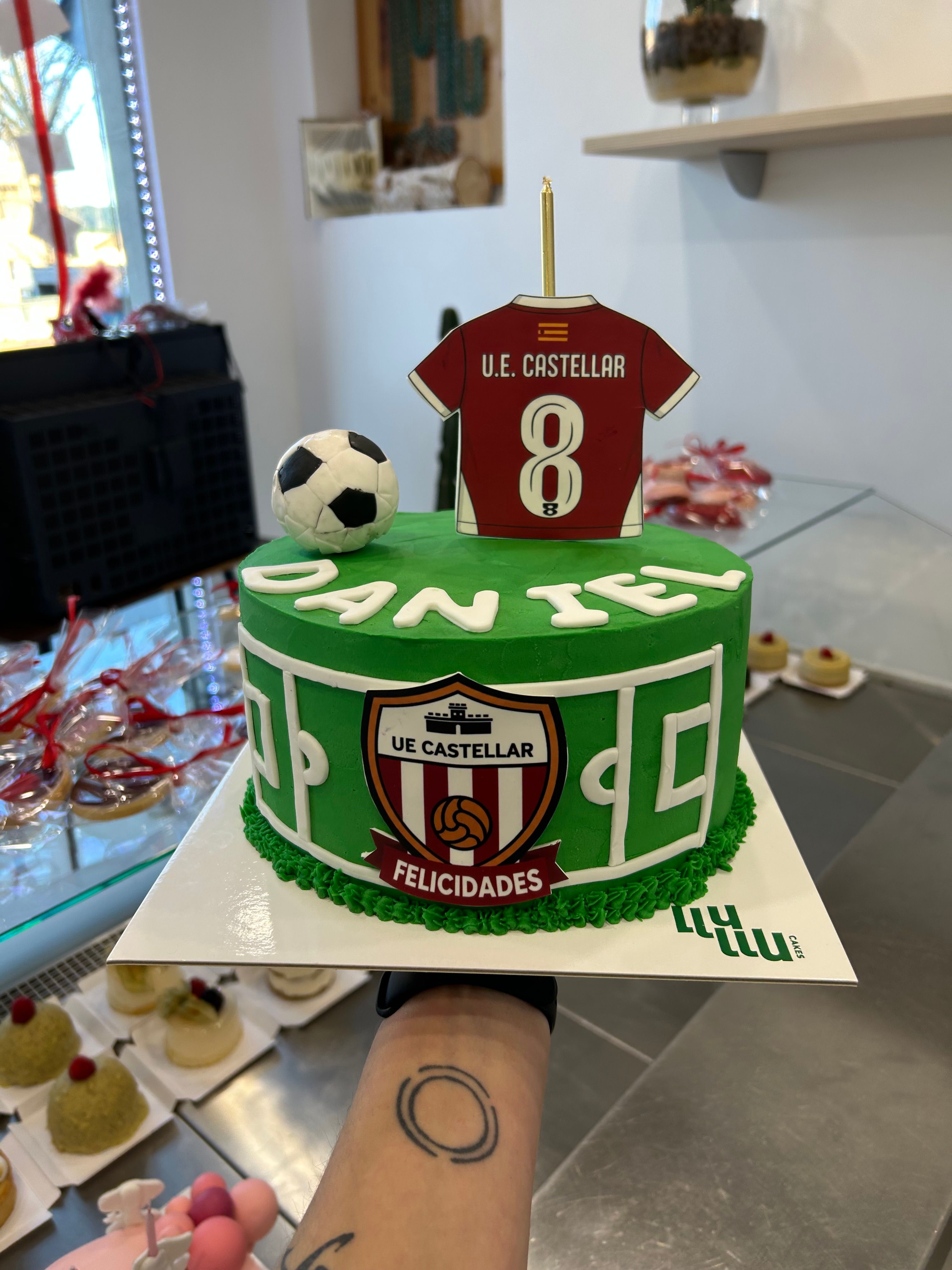 Pastel futbol castellar verde camiseta 8 años