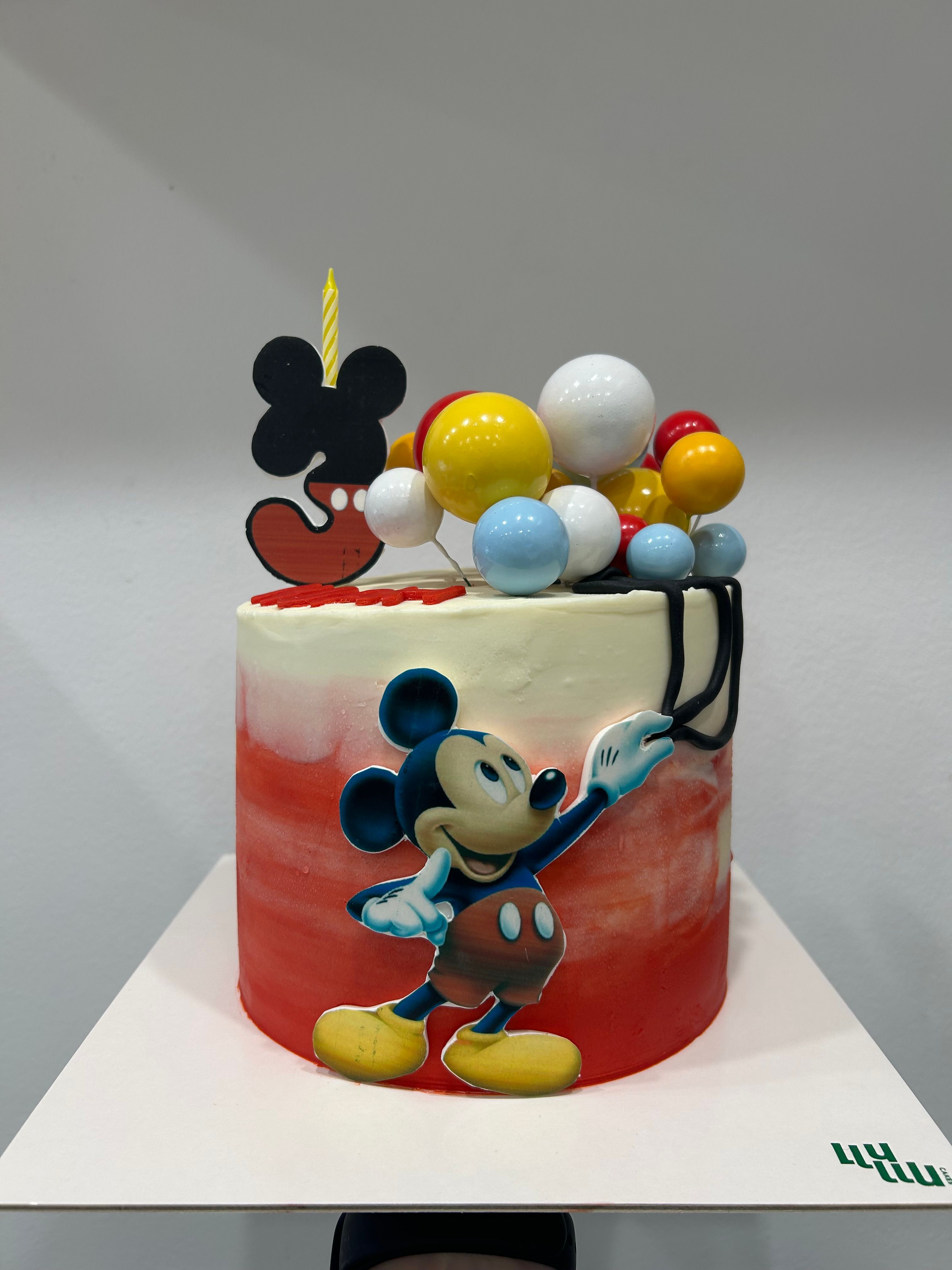 Mickey mouse pastel