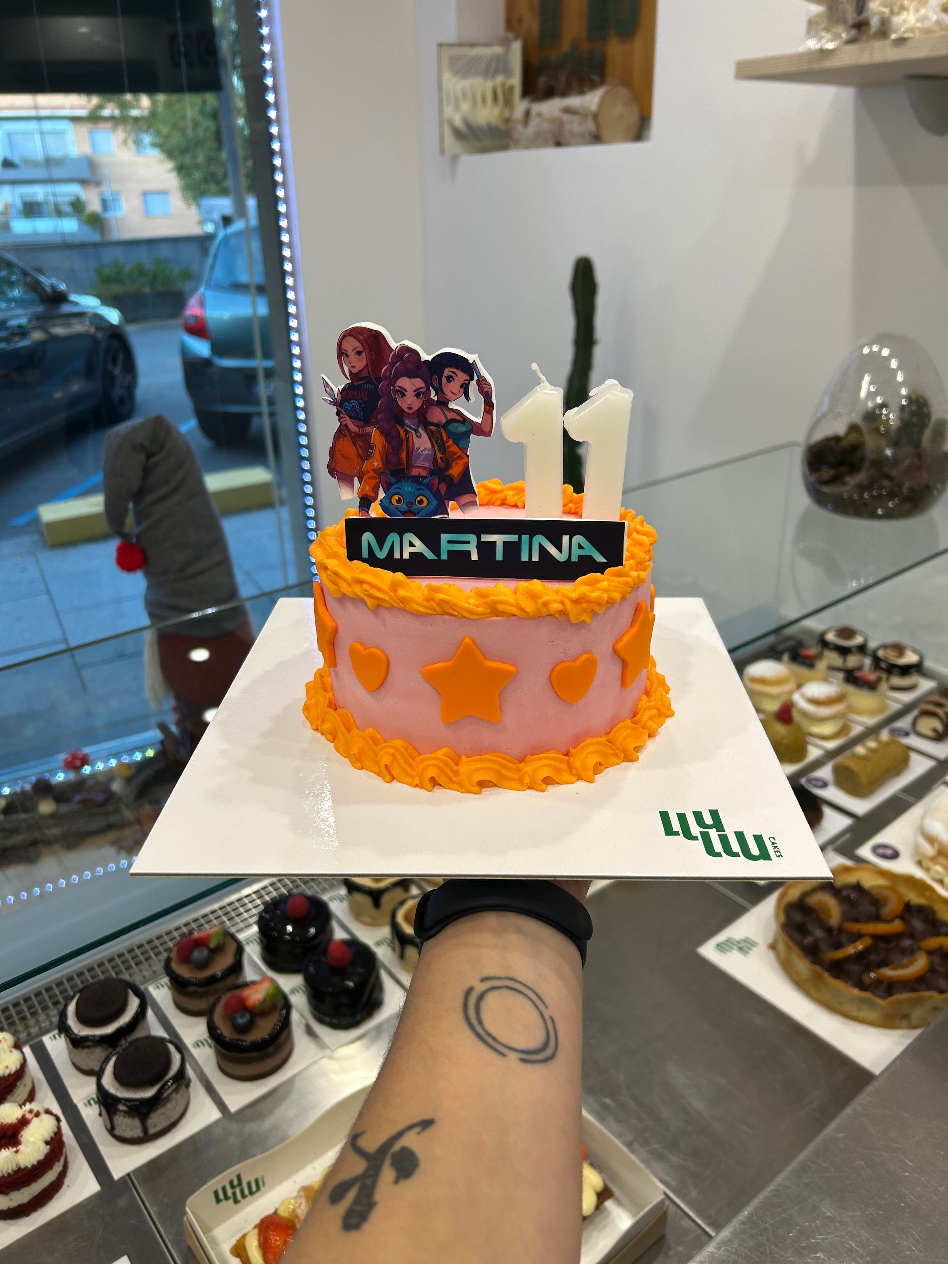 Pastel guerreras k pop rosa naranja 