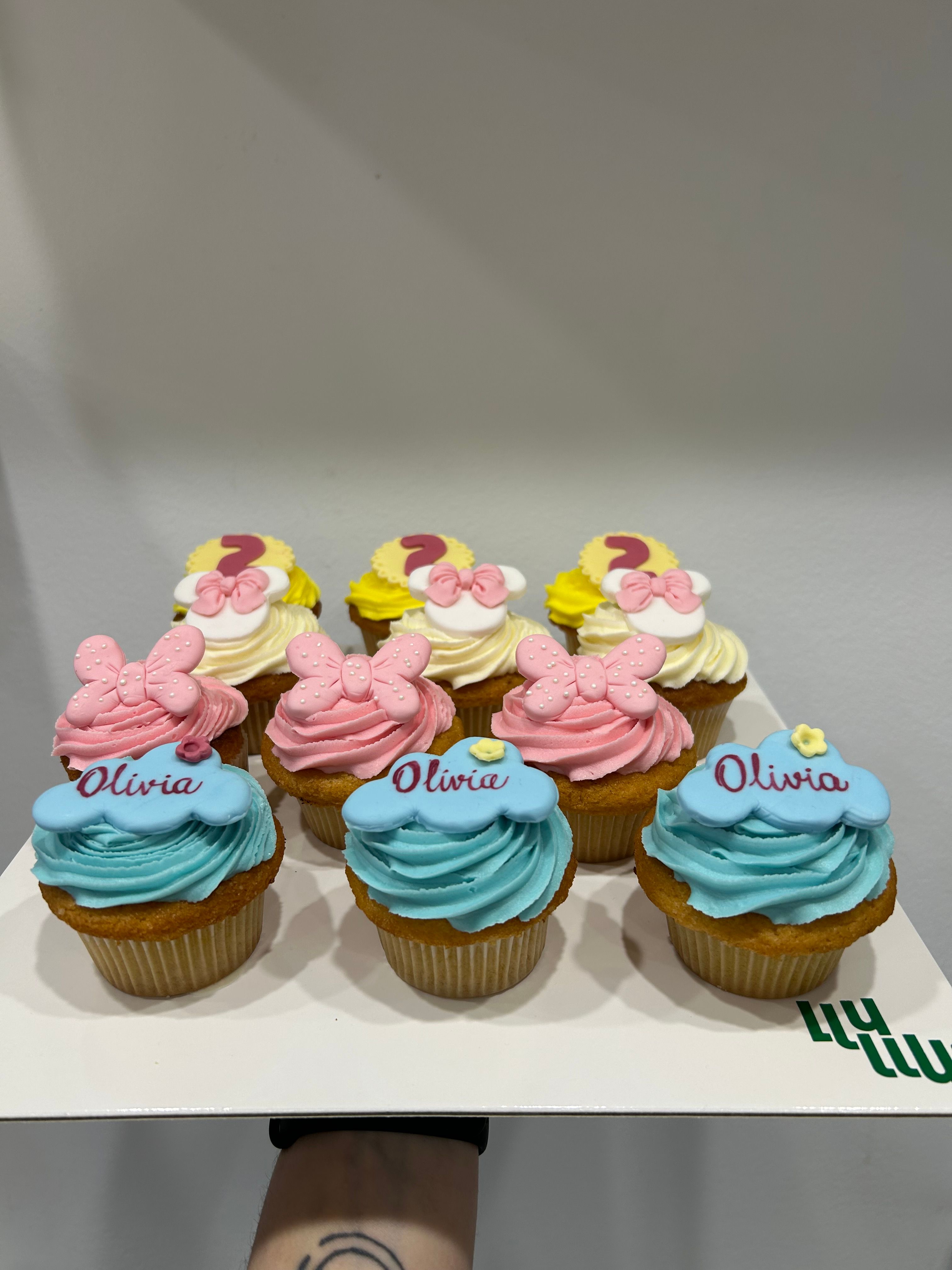 Cup cake minnie