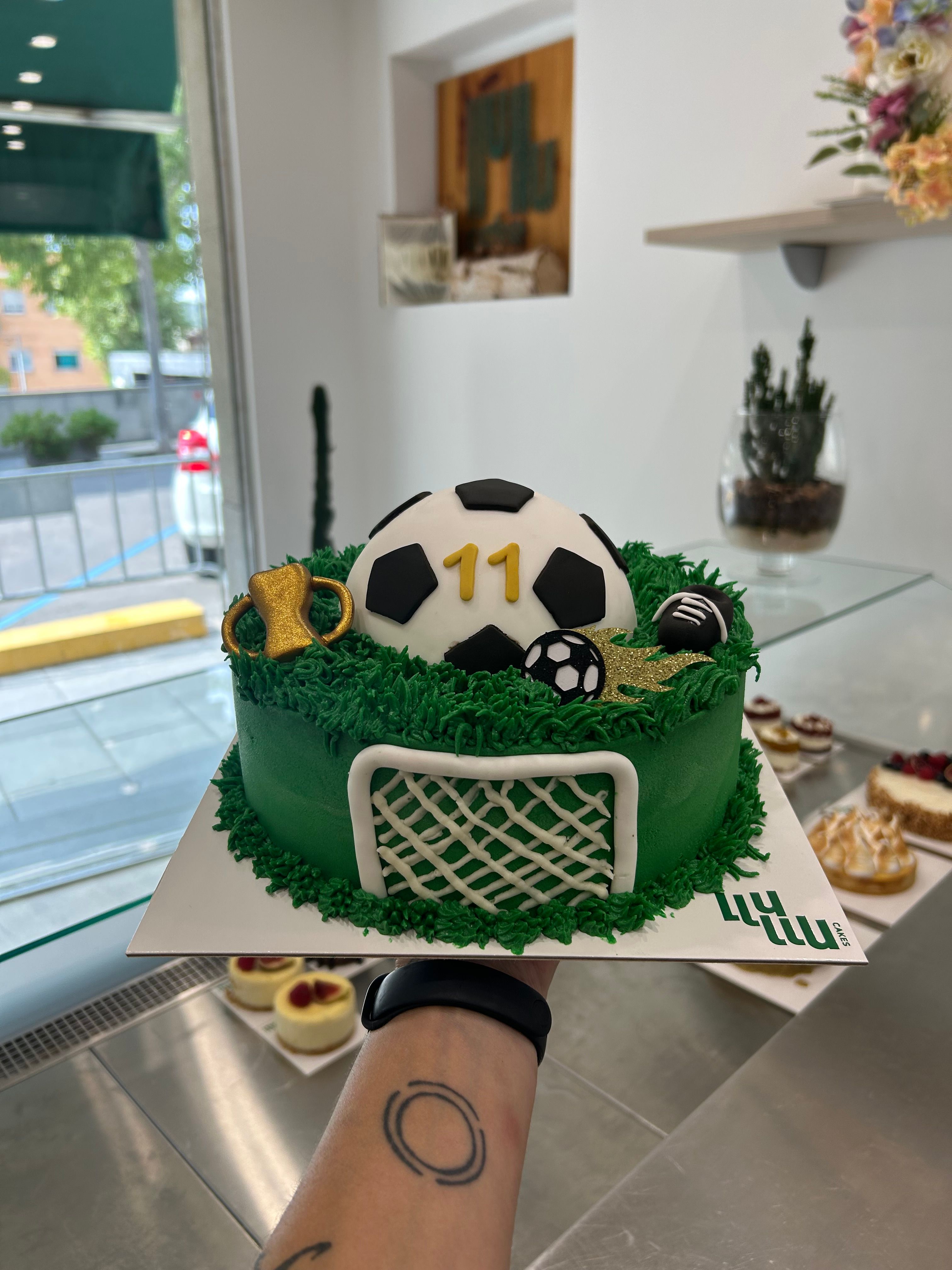 Pastel verde pelota futbom porteria campo