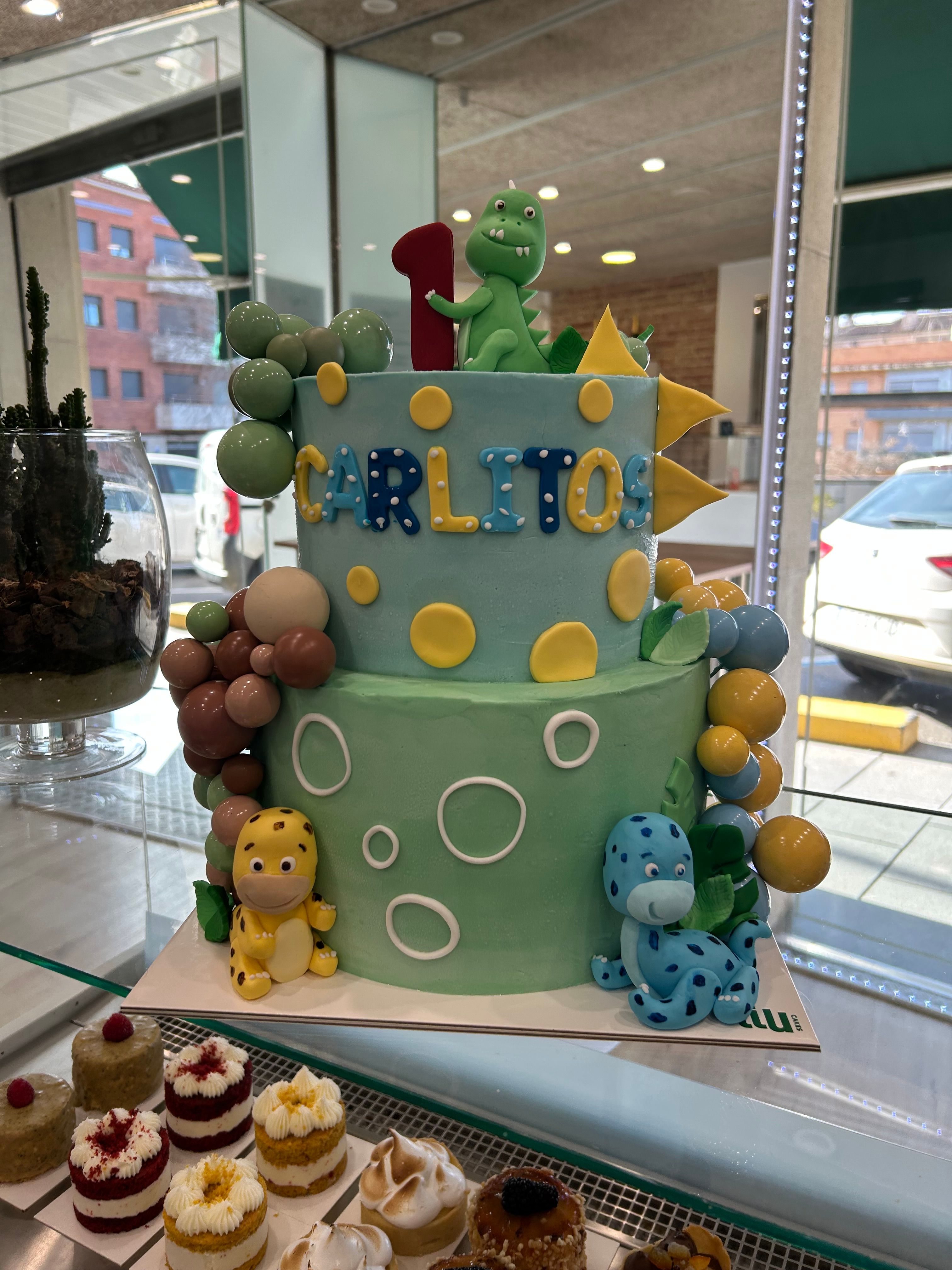 Pastel dinosaurios 1 año infantil