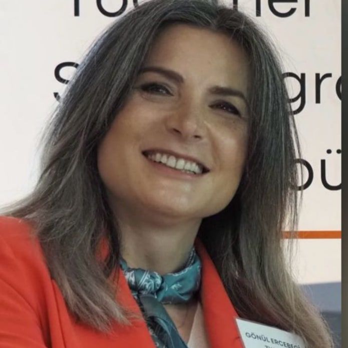 Gönül Ercebeci Zwiers