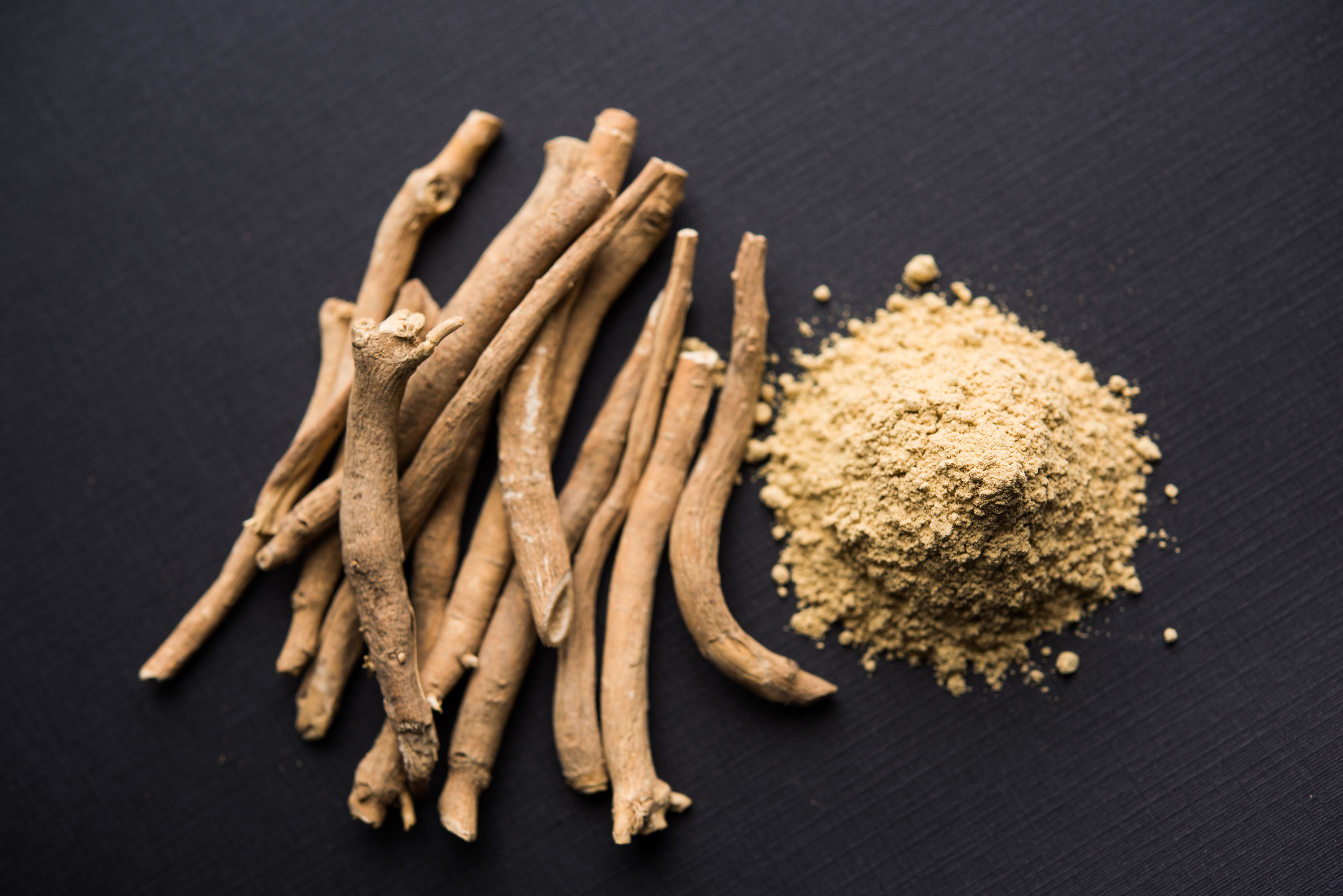 Ashwagandha คืออะไร ลดความเครียด คลายซึมเศร้า ได้อย่างไร?