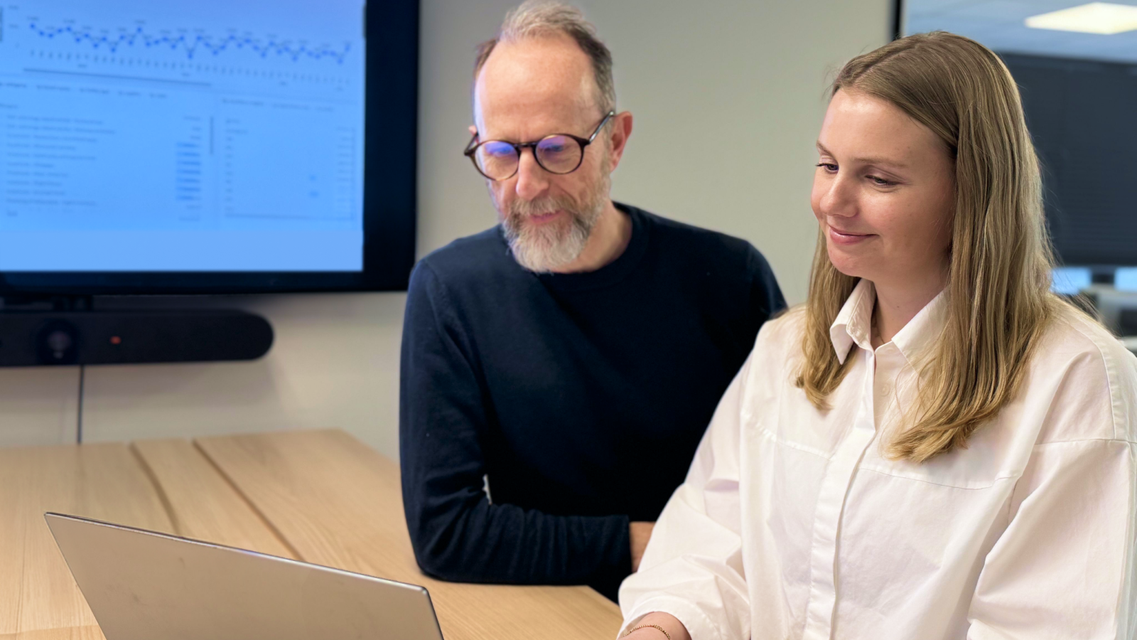 Elise and Dirk about the new emissions dashboard | Arxus