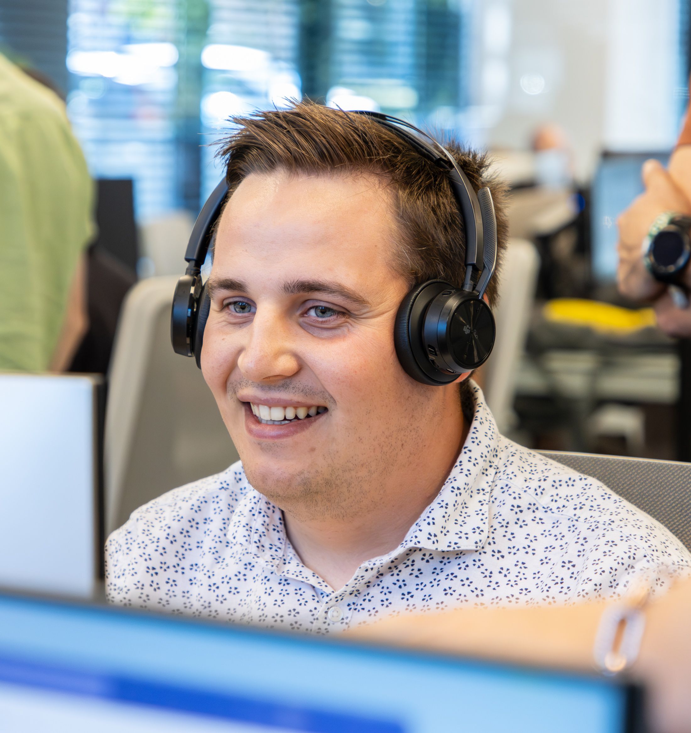 Our cloud experts handle cloud implementation, optimization, and management I Arxus