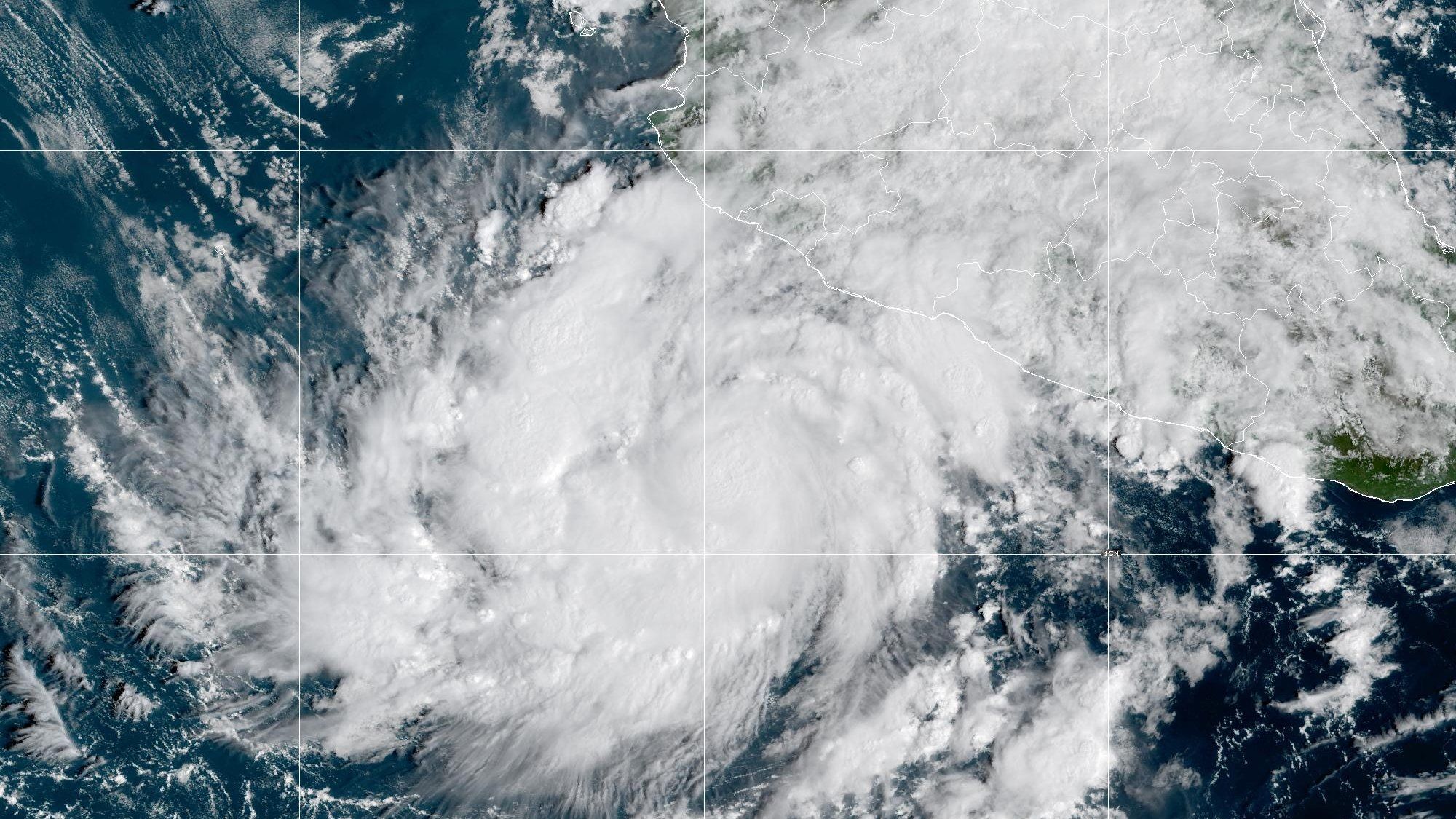 Imagen satelital del GOES-19 del 9 de octubre de 2026, a las 9:20 horas: el huracán Simón frente a las costas de Colima, Jalisco y Michoacán.