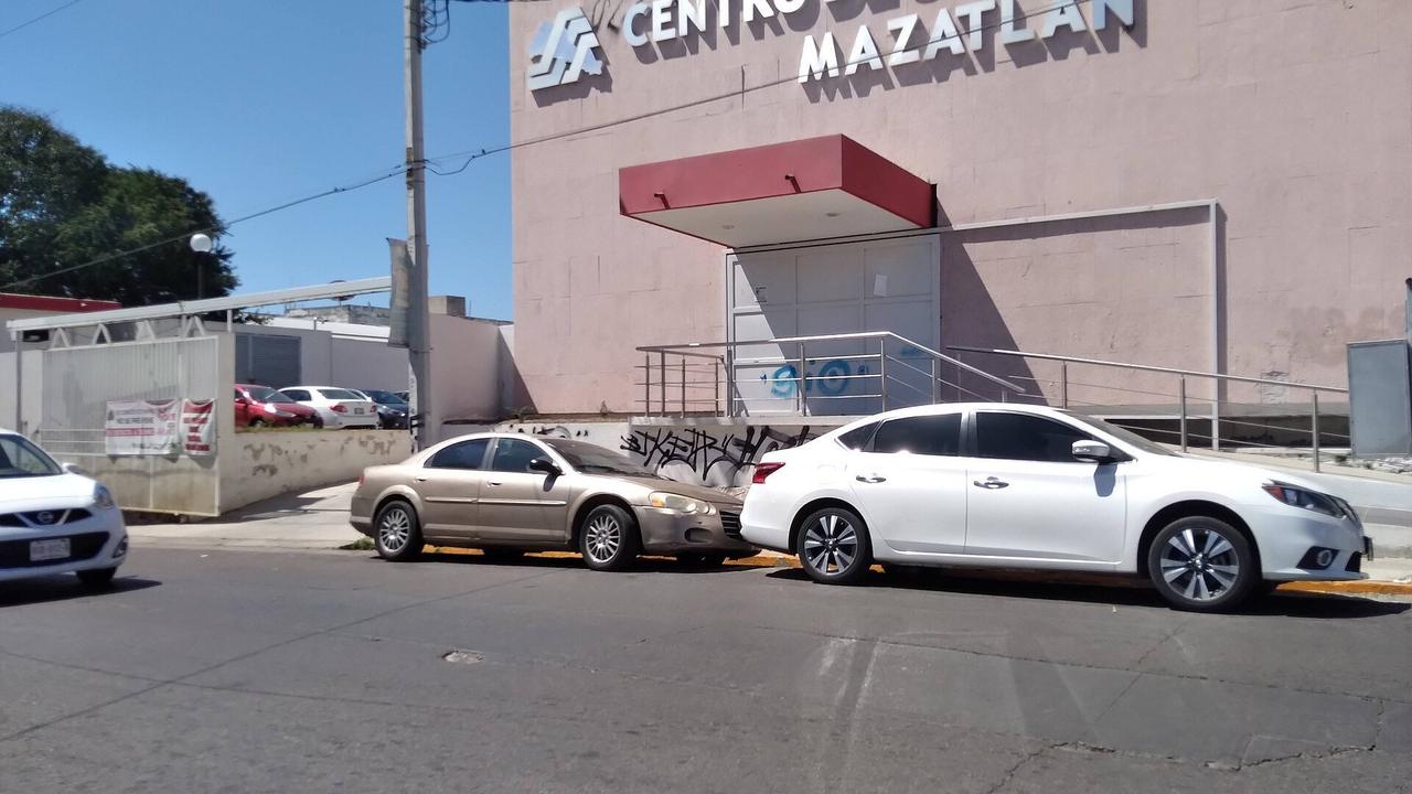 Fachada de un centro de salud urbano en Mazatlán, Sinaloa (imagen de archivo).
