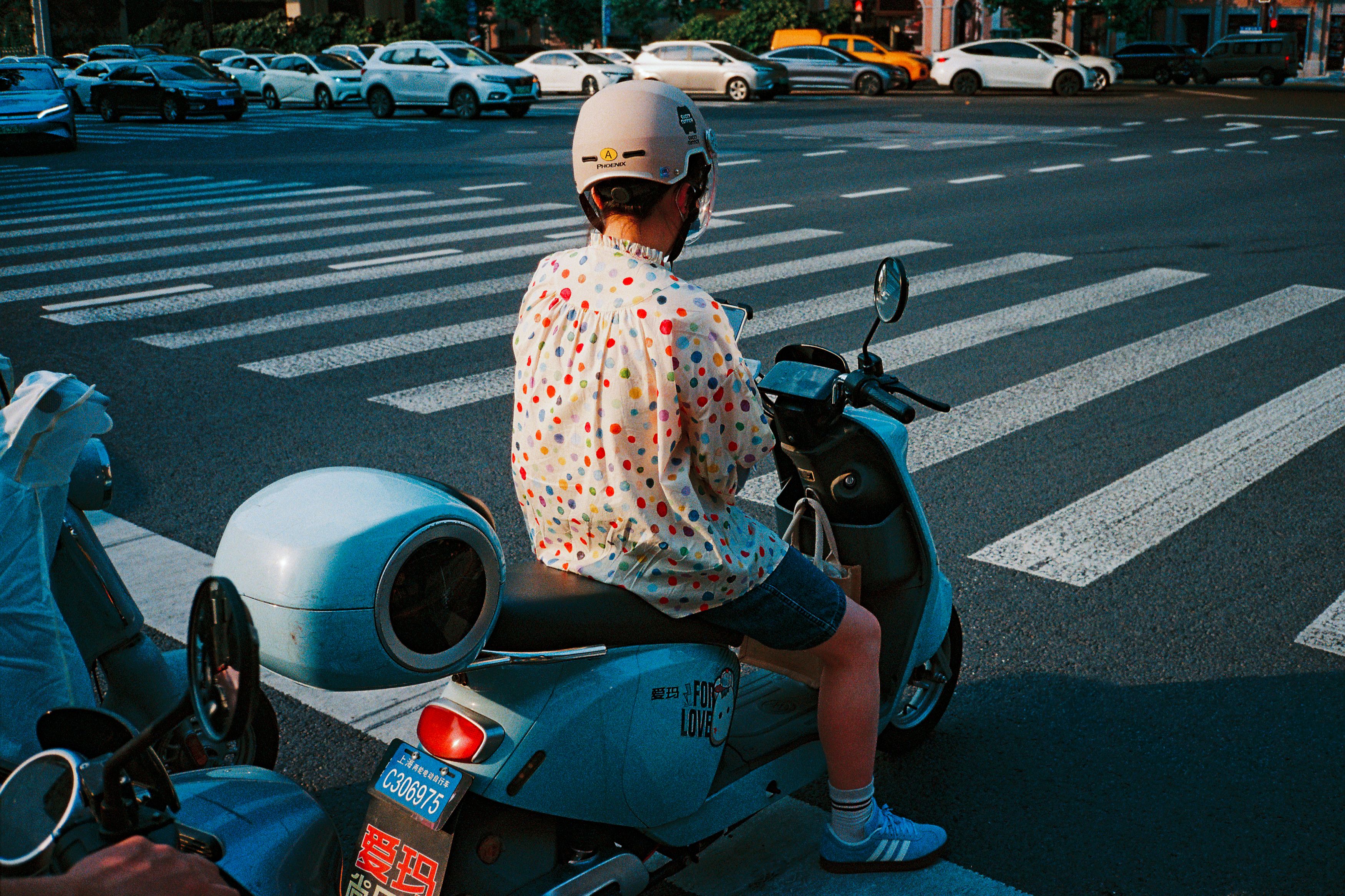 POLKA DOTS IN SHANGHAI, 2025.