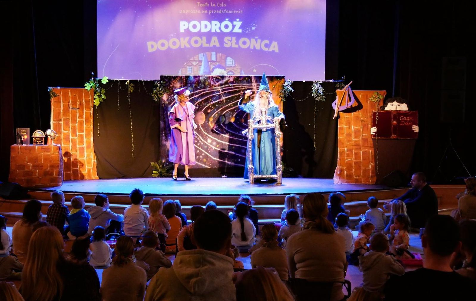 Teatr La Lola na scenie - autorskie spektakle dla dzieci