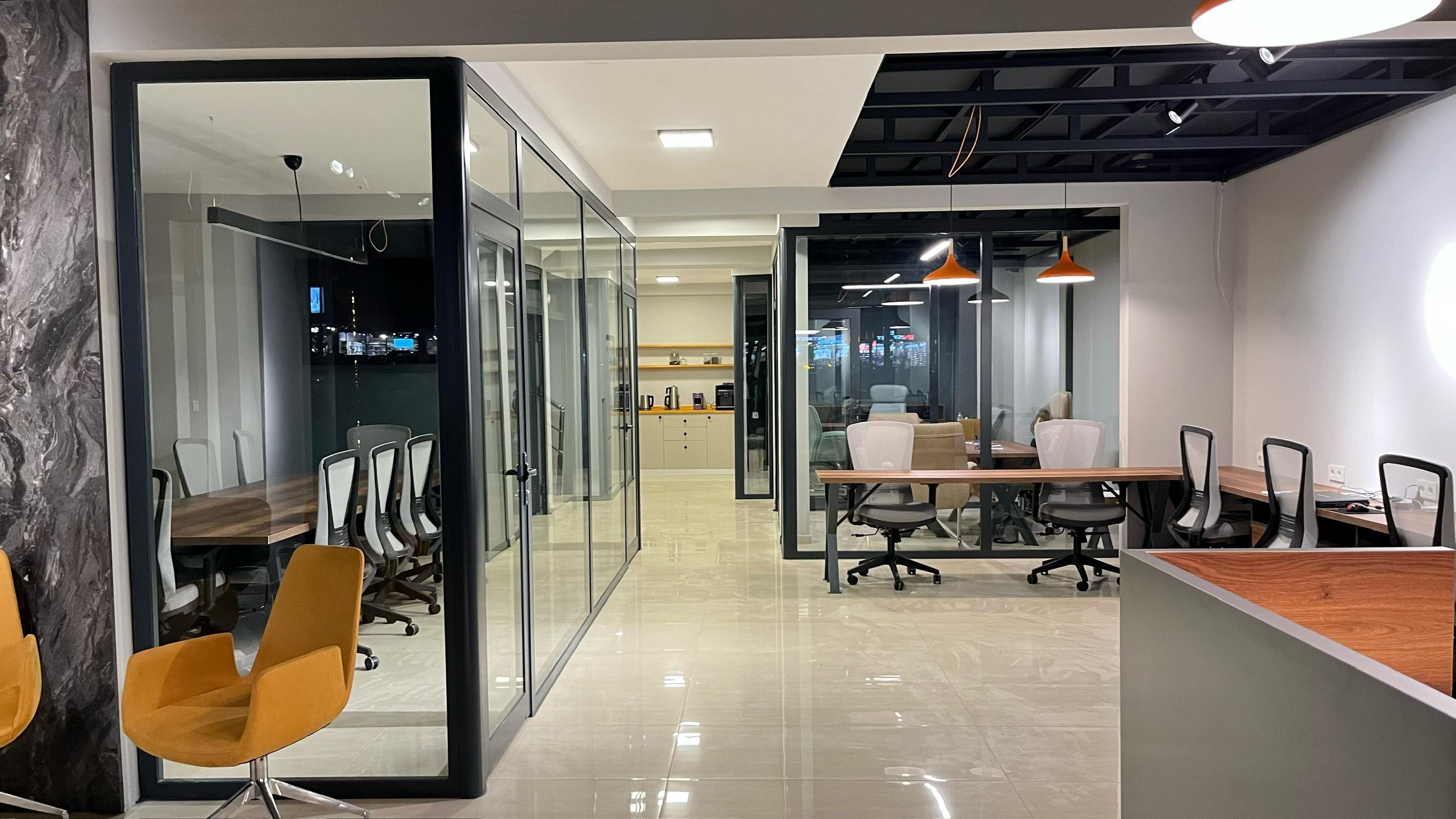 Ofis cam sistemleri genel görünüm