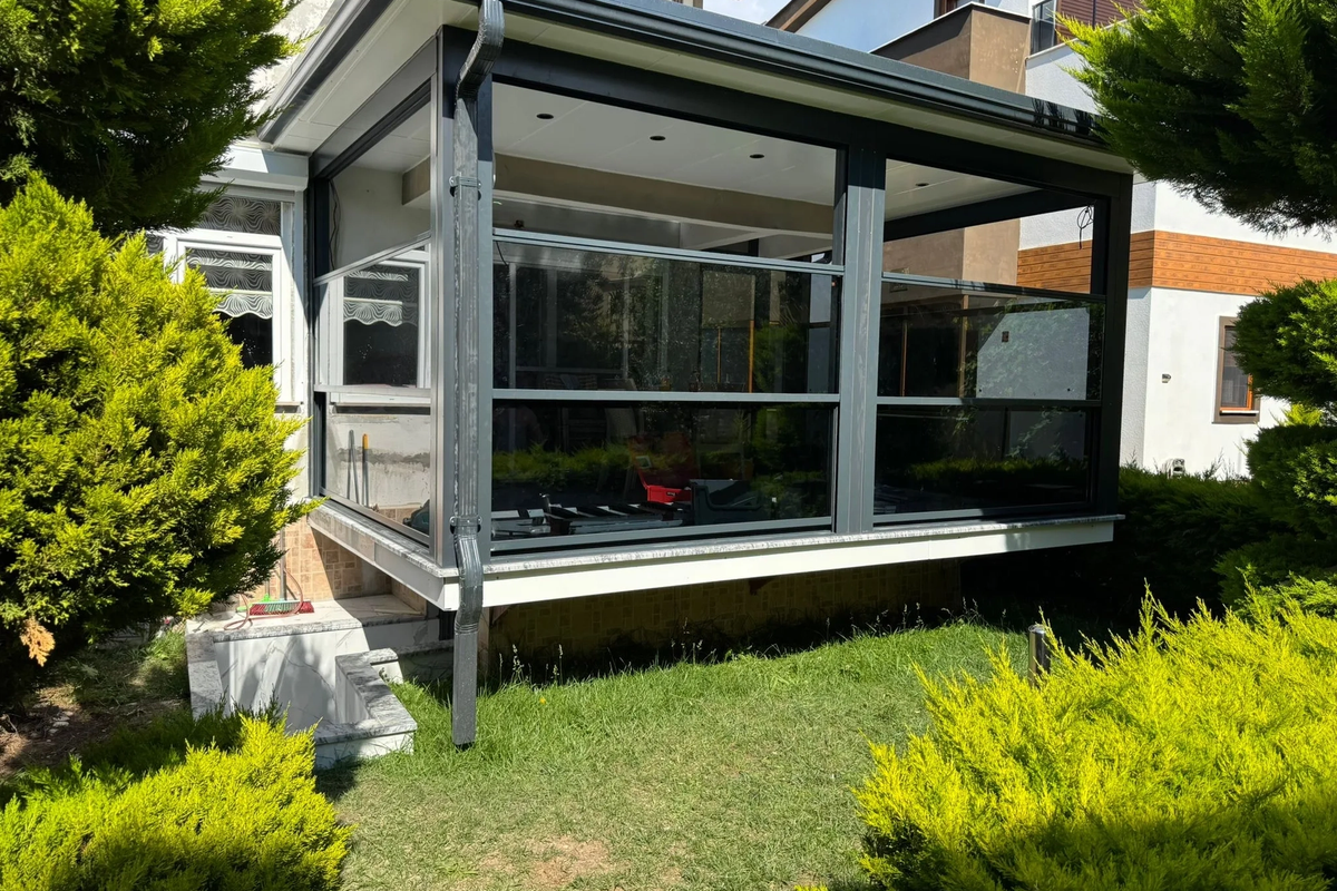 Giyotin Cam Sistemleri