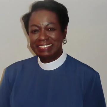 Carrie English