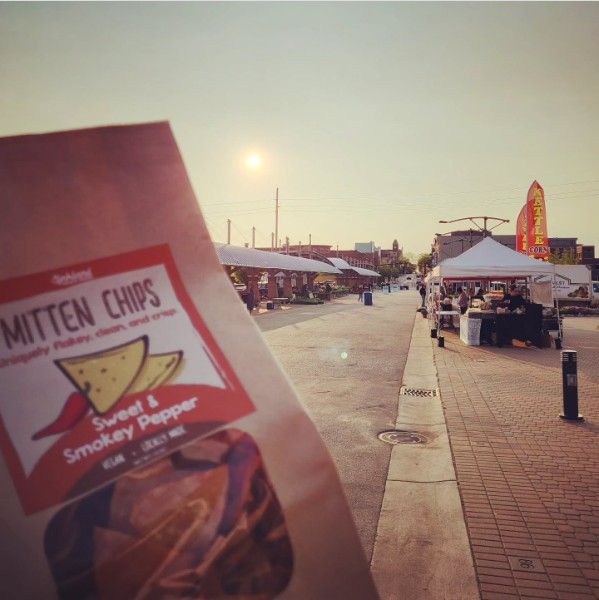 First day of Holland farmers market season