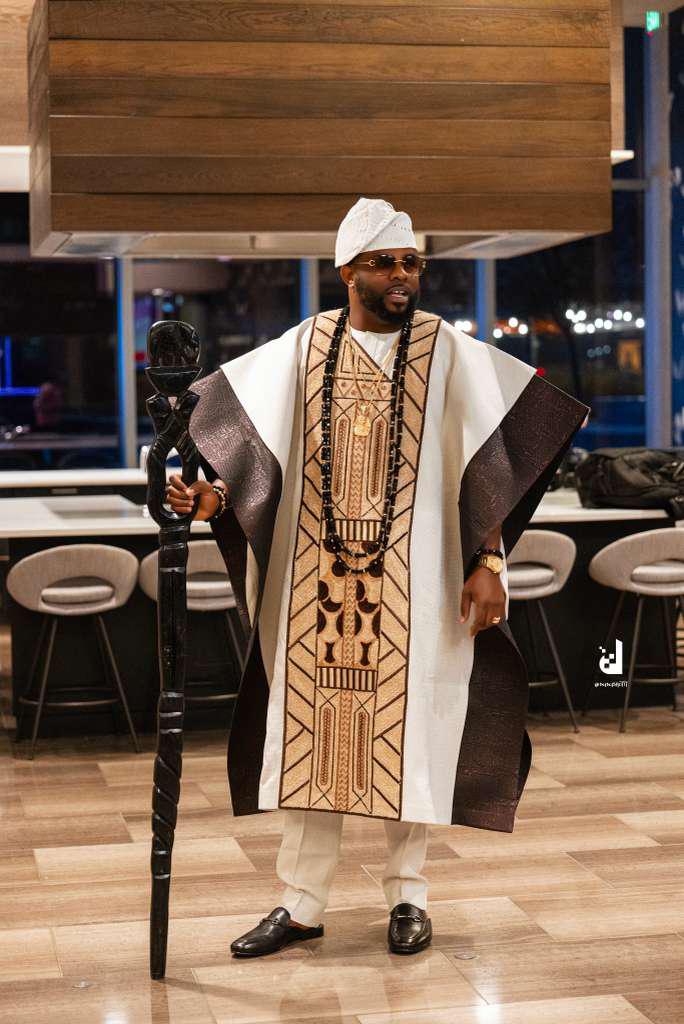 Ọlá Ìbílẹ̀, (Heritage of Royalty) 011