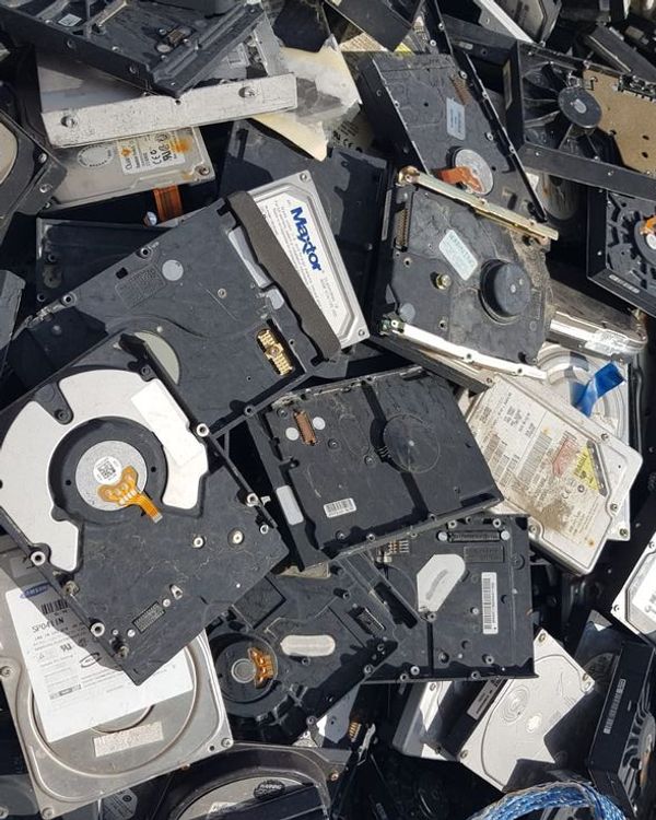 Scrap Hardisk Image by: Power Step