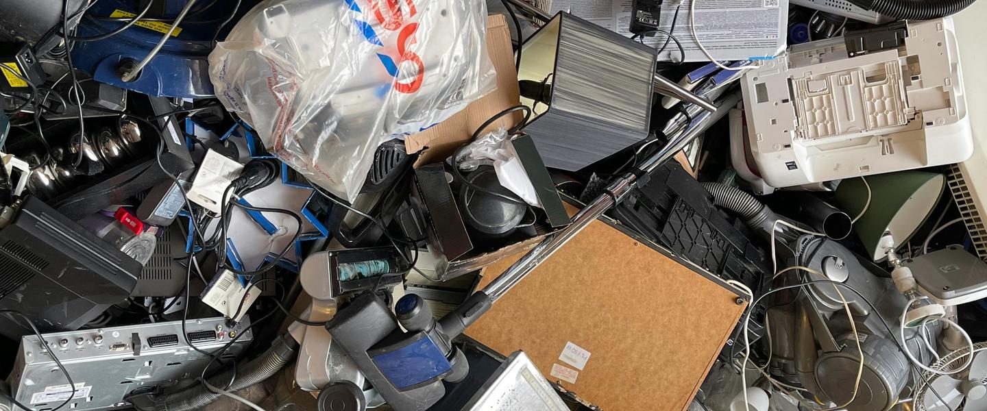 Jejak Racun Digital: Perjalanan Sampah Elektronik dan Sirkuit Bekas Menembus Batas Negara