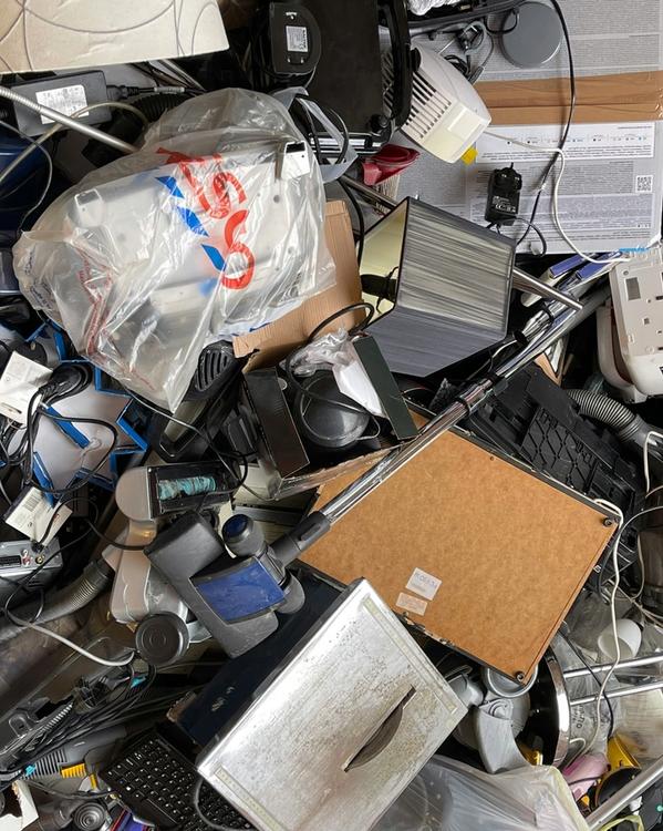 Jejak Racun Digital: Perjalanan Sampah Elektronik dan Sirkuit Bekas Menembus Batas Negara