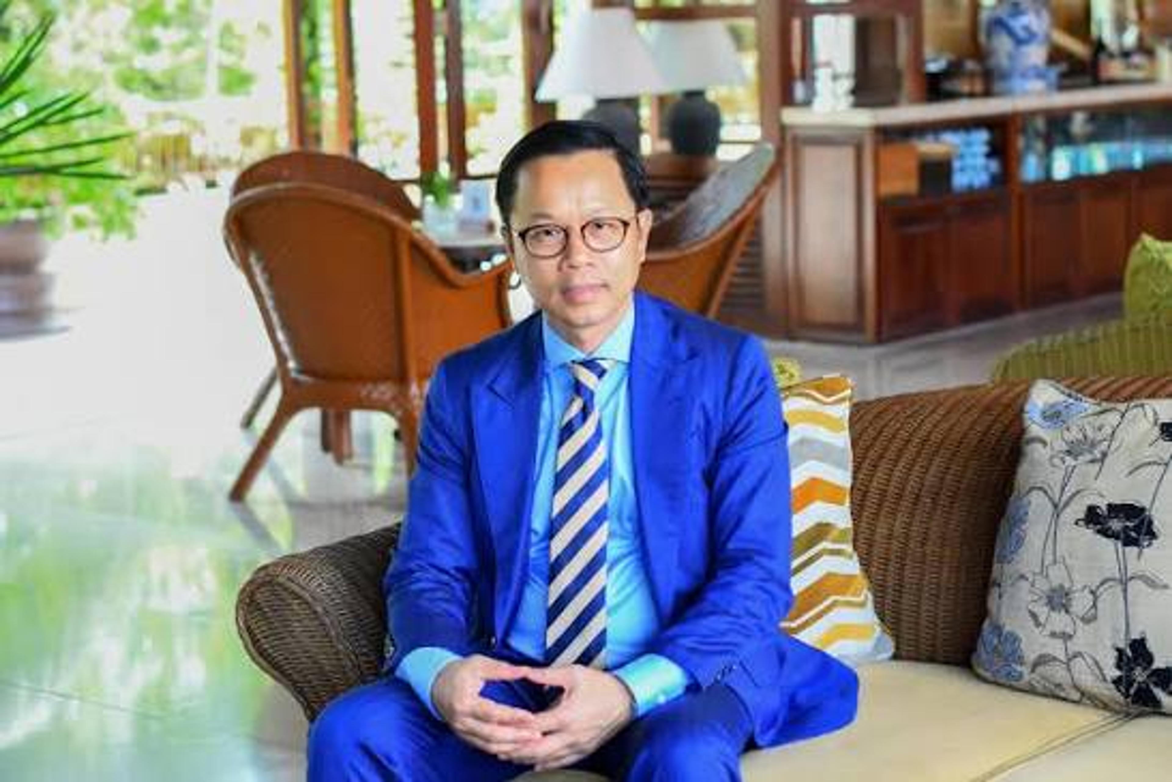 Mr. Nguyen Duc Quynh