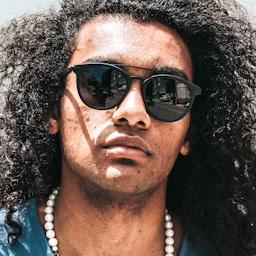 Hussein Hussein's avatar