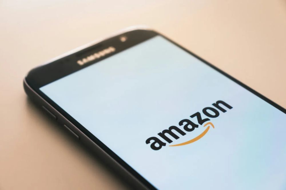 Cover illustration for “StrongestLayer Pre-Emptively Intercepts AI generated Amazon Phishing Campaign”