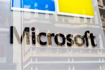 Cover illustration for “Zero-Day Microsoft Phishing Campaign caught by StrongestLayer is still largely undetected”