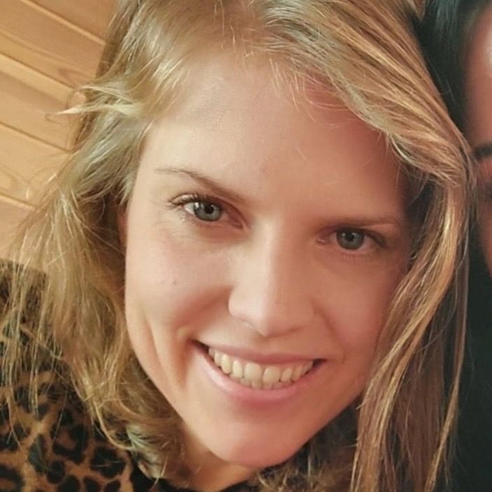 Maša Zec Peškirič