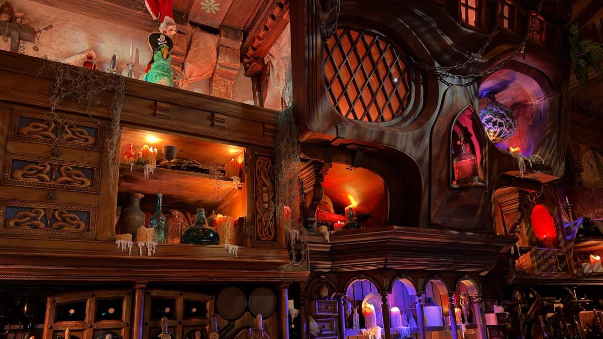 The Beak and Barrel at Magic Kingdom Park