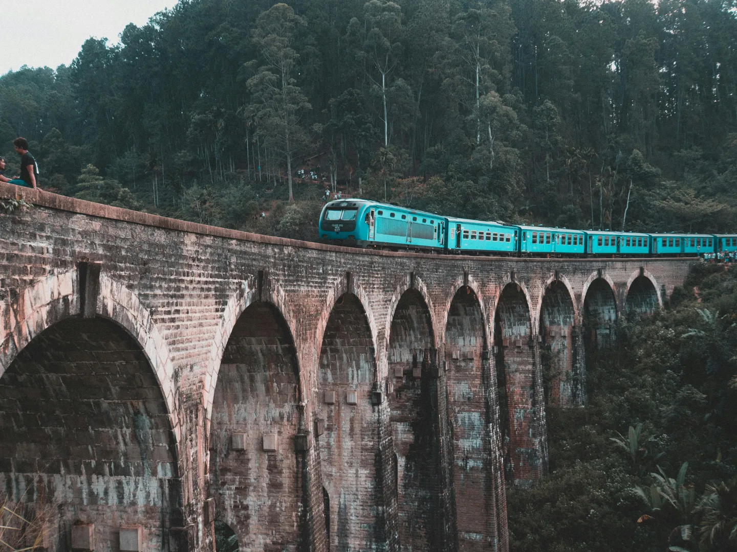 Nine Arches Bridge, Ella