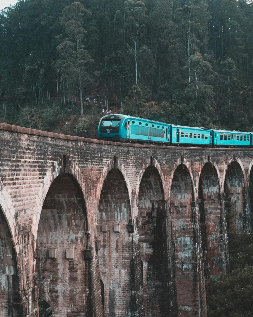 Nine Arches Bridge, Ella