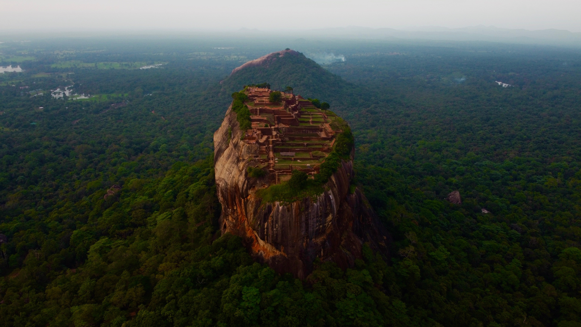 Ruwanwelisaya stupa, Anuradhapura