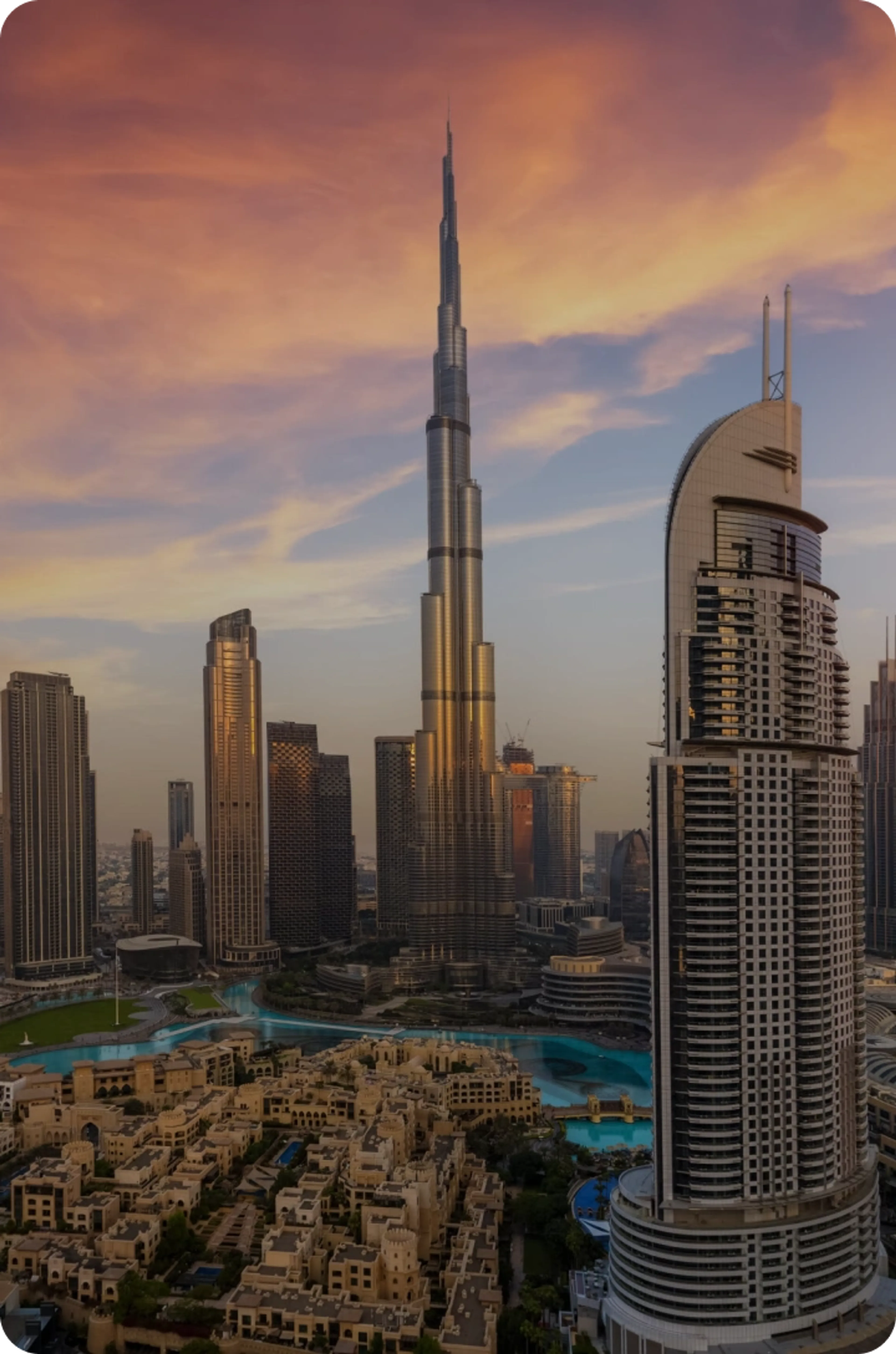 Travellers exploring UAE landmarks — Royal Arabian frequently asked questions