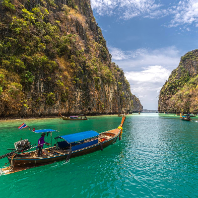 4 Islands Tour with limestone formations and crystal-clear waters in Krabi