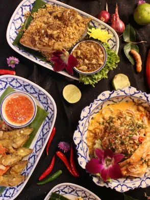 Thai cooking class with fresh local ingredients in Phuket