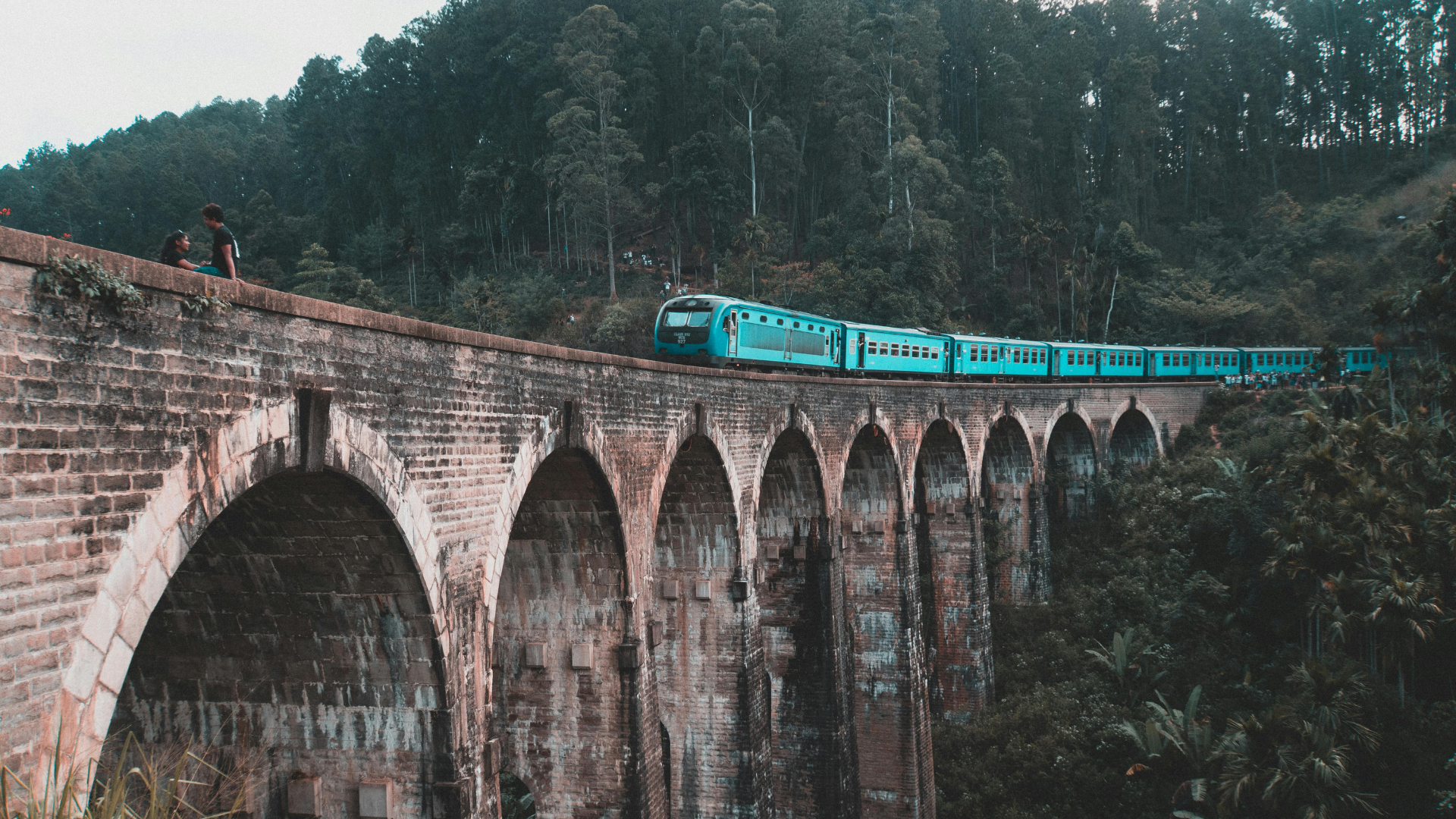 Nine Arches Bridge, Ella